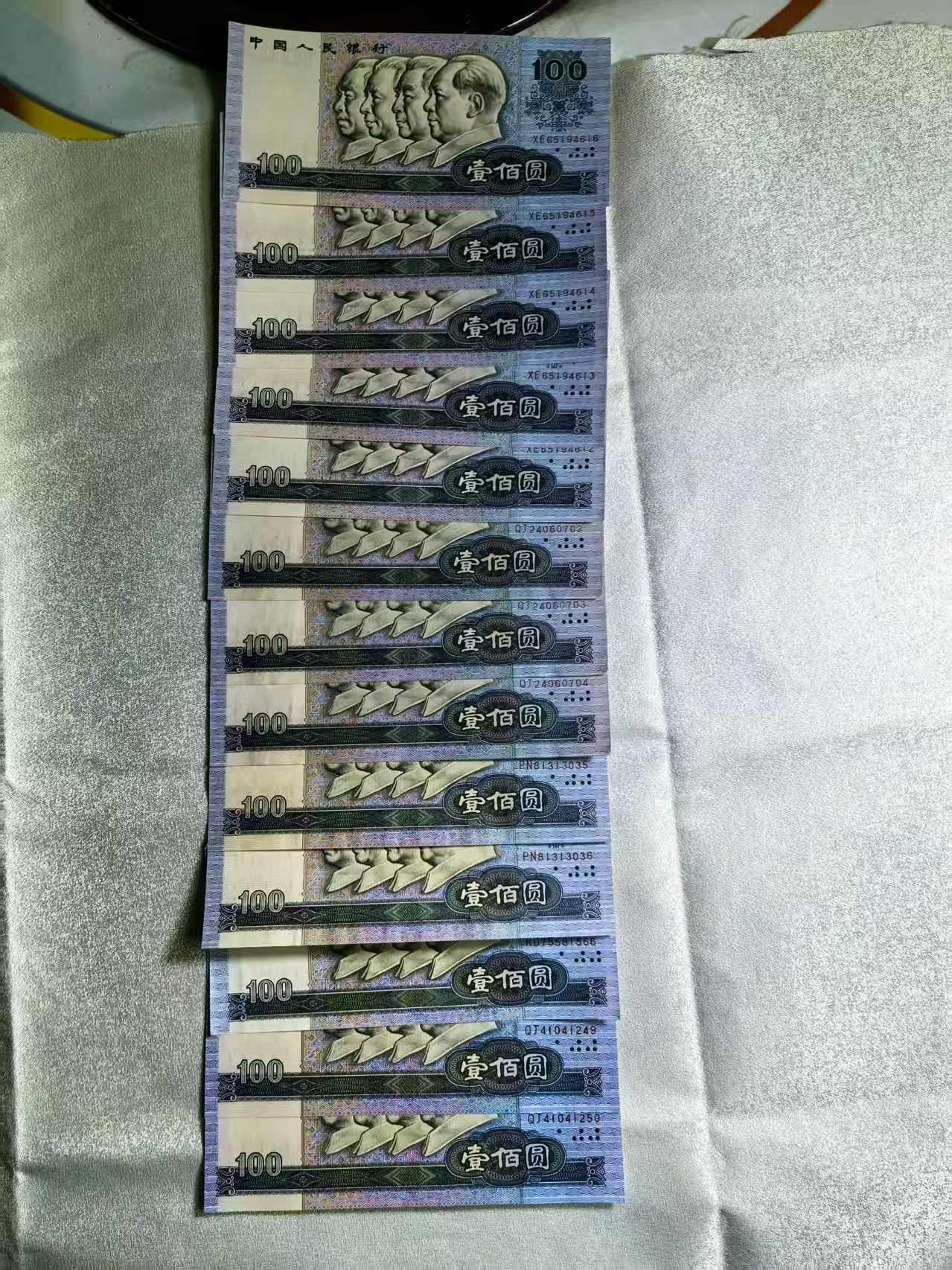 dvubb 图片点击可在新窗口打开查看