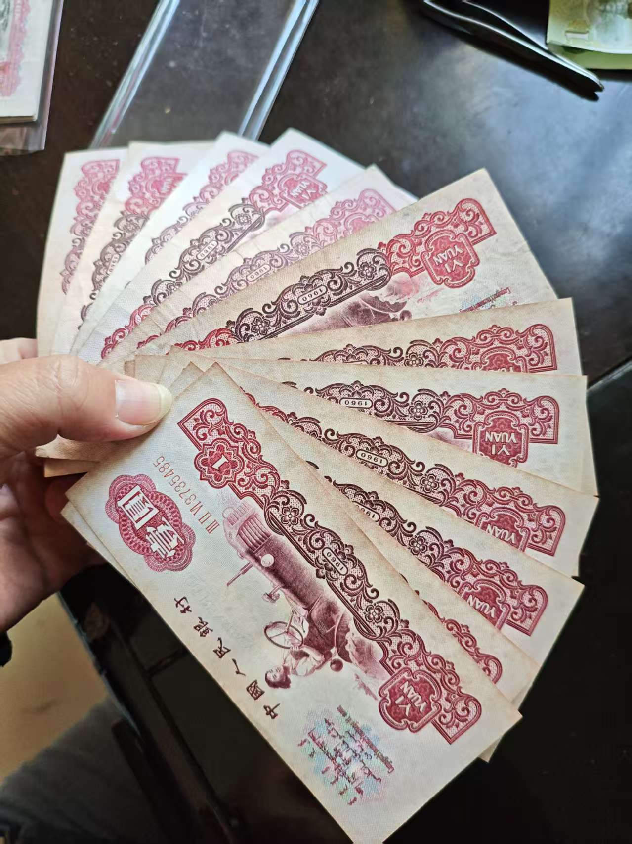 dvubb 图片点击可在新窗口打开查看