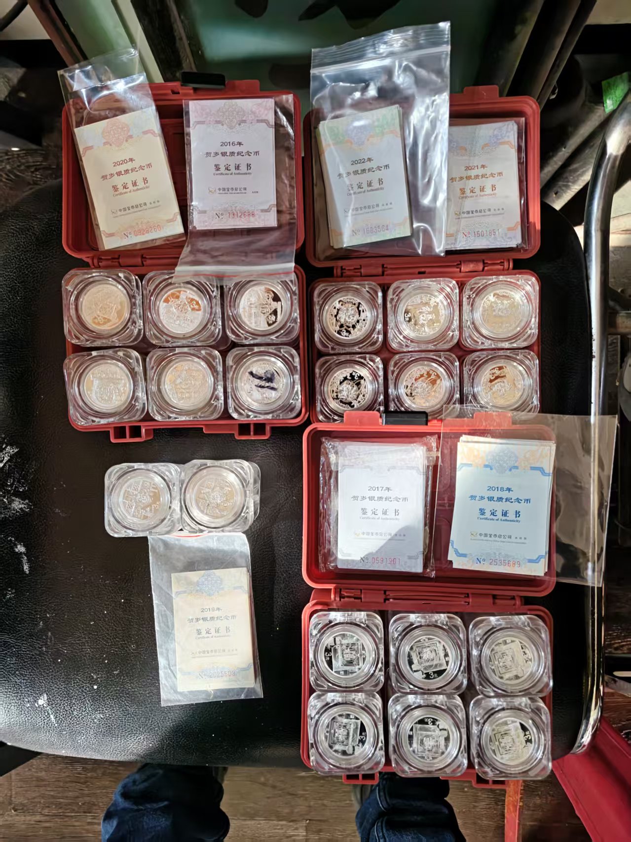 dvubb 图片点击可在新窗口打开查看