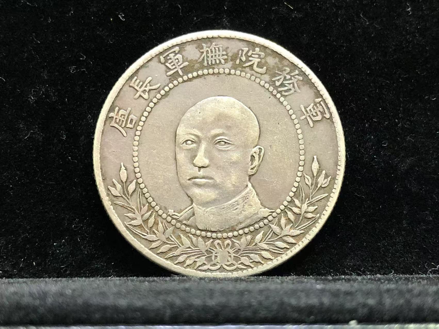 dvubb 图片点击可在新窗口打开查看