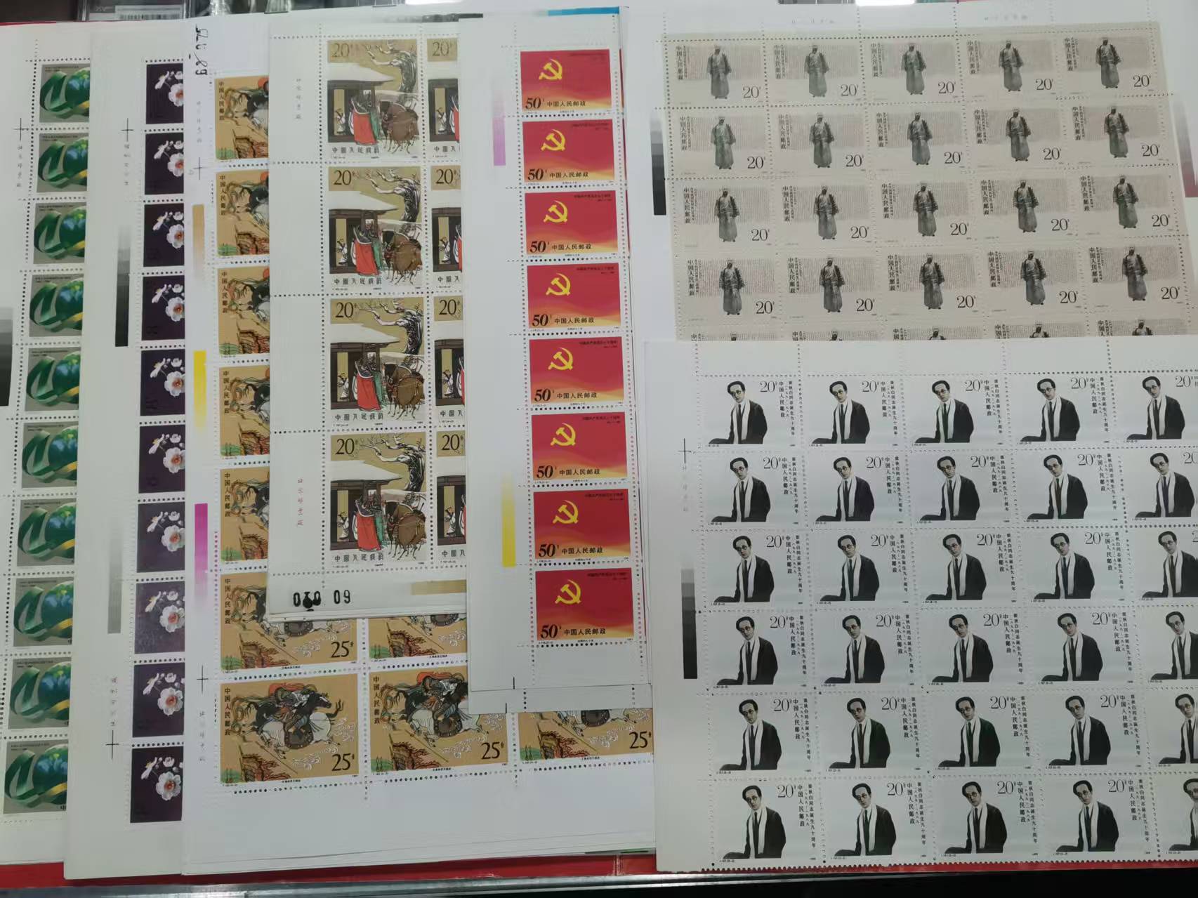 dvubb 图片点击可在新窗口打开查看