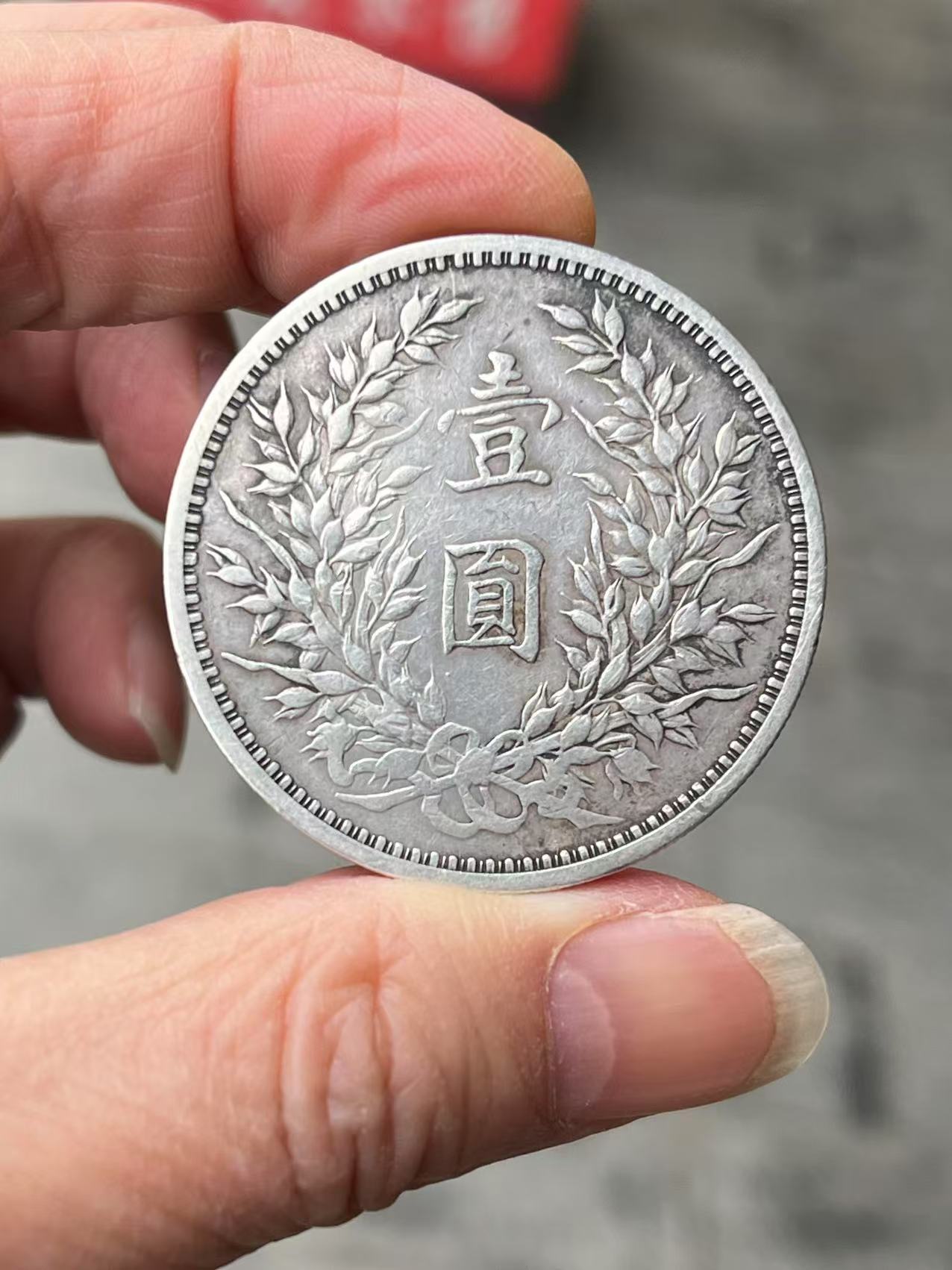 dvubb 图片点击可在新窗口打开查看