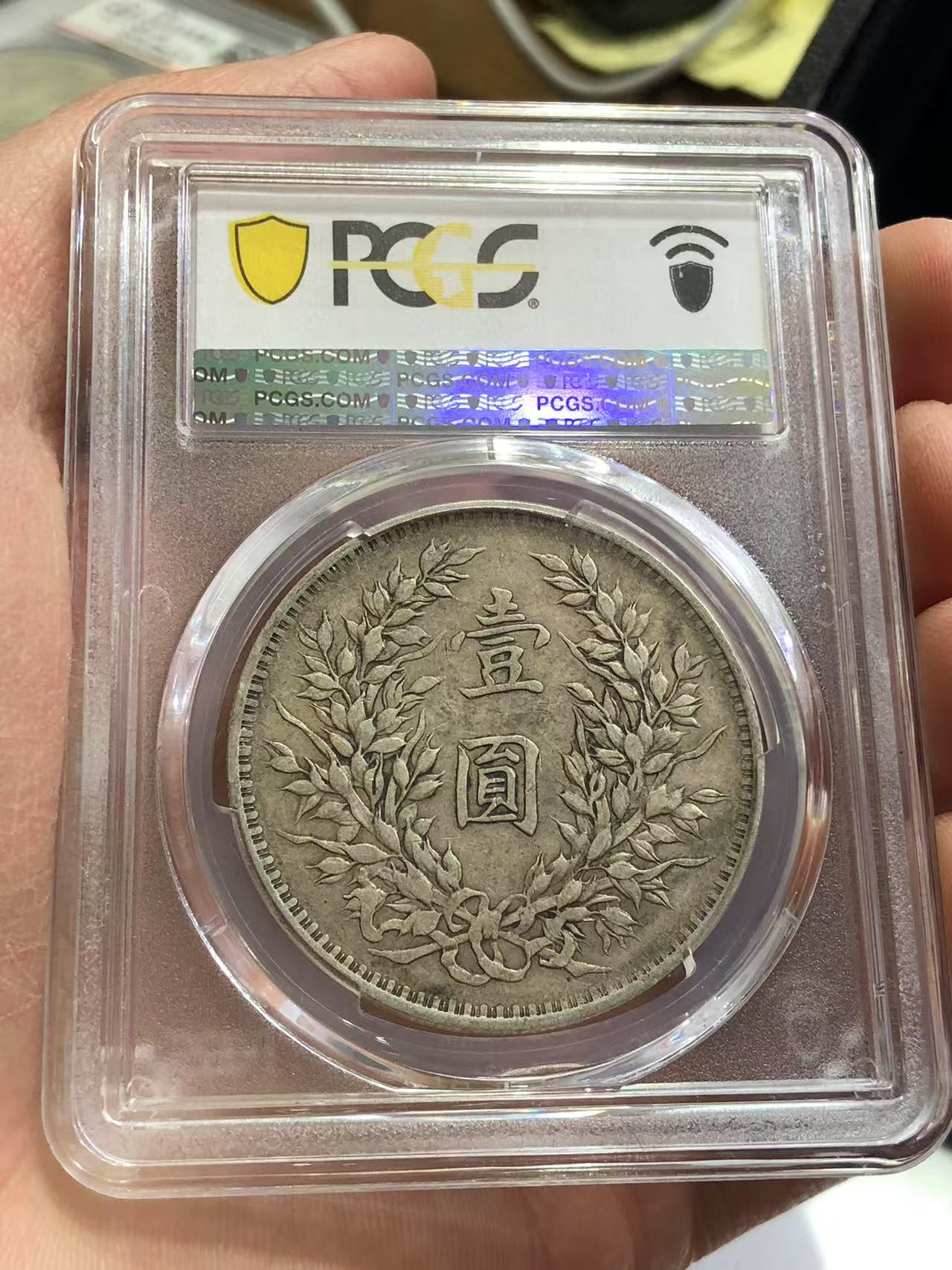 dvubb 图片点击可在新窗口打开查看