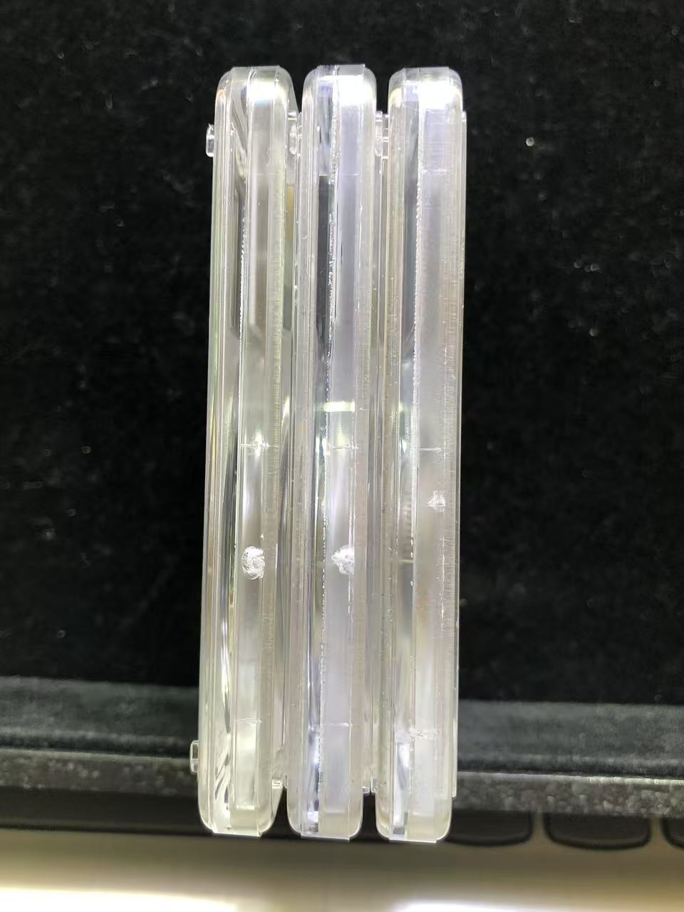 dvubb 图片点击可在新窗口打开查看