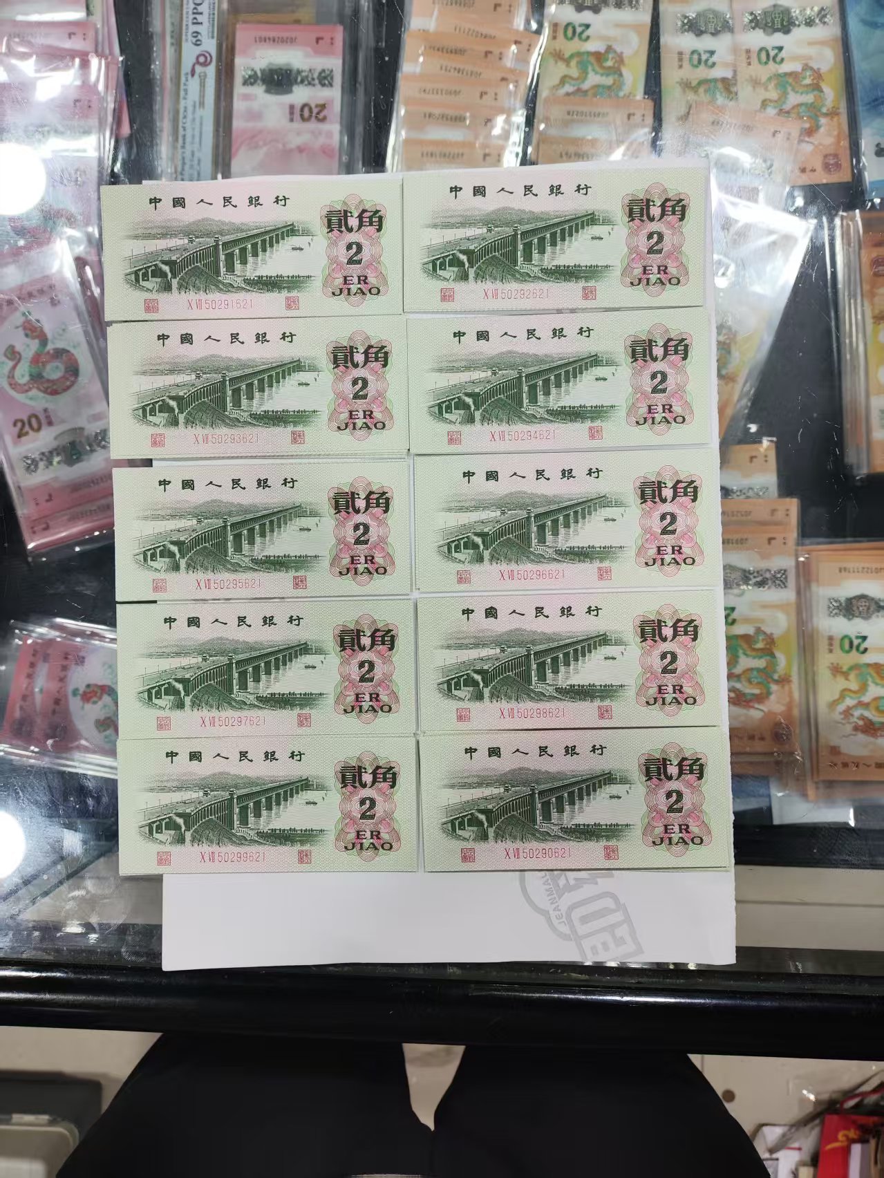 dvubb 图片点击可在新窗口打开查看