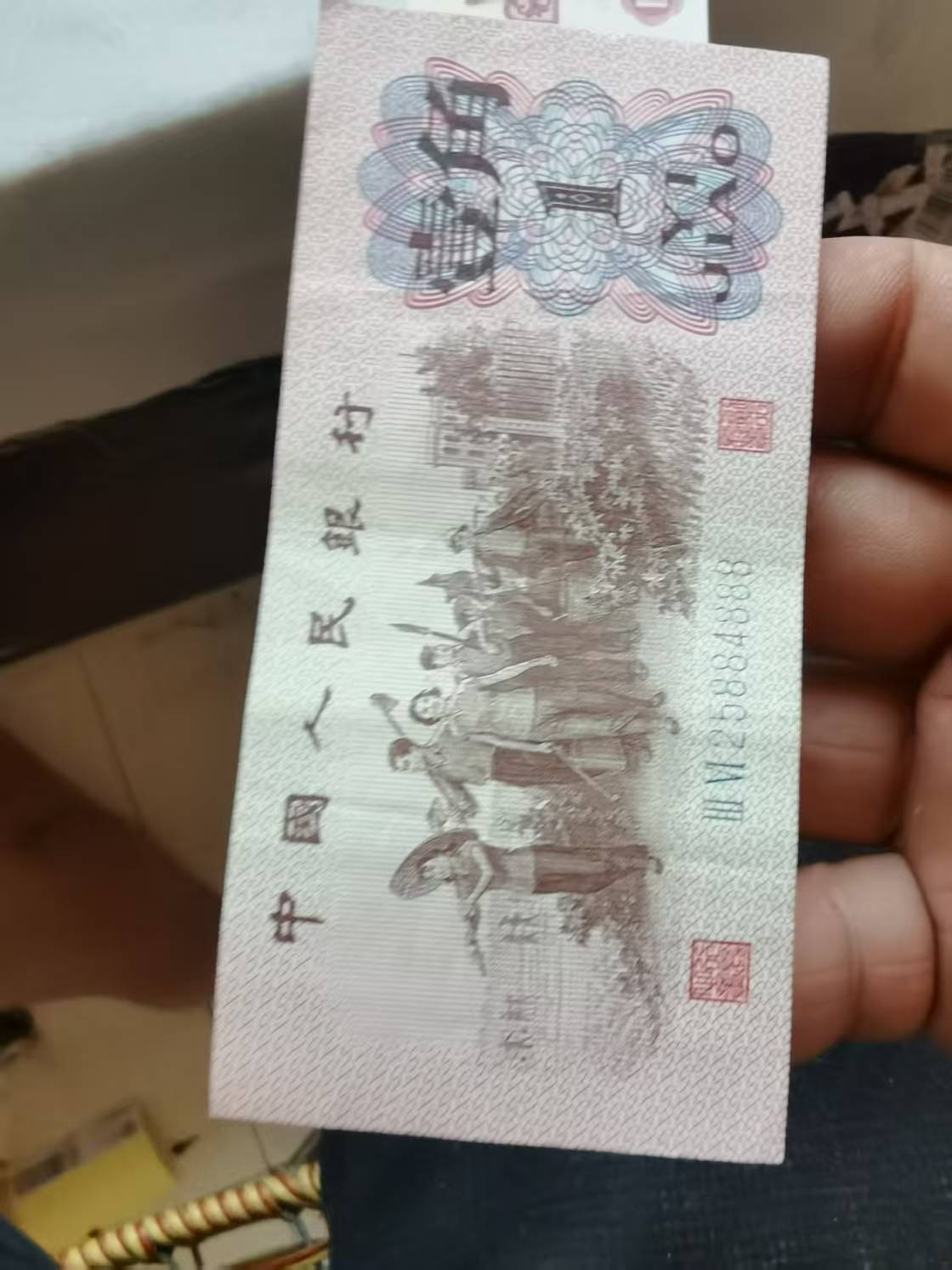 dvubb 图片点击可在新窗口打开查看