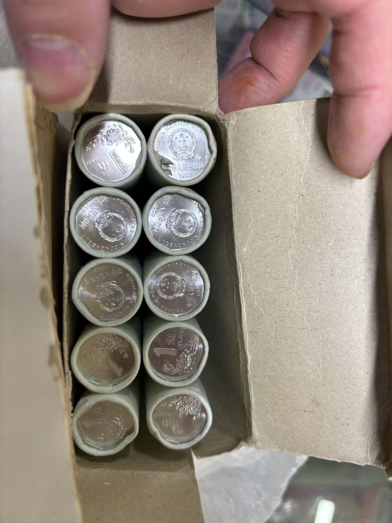 dvubb 图片点击可在新窗口打开查看