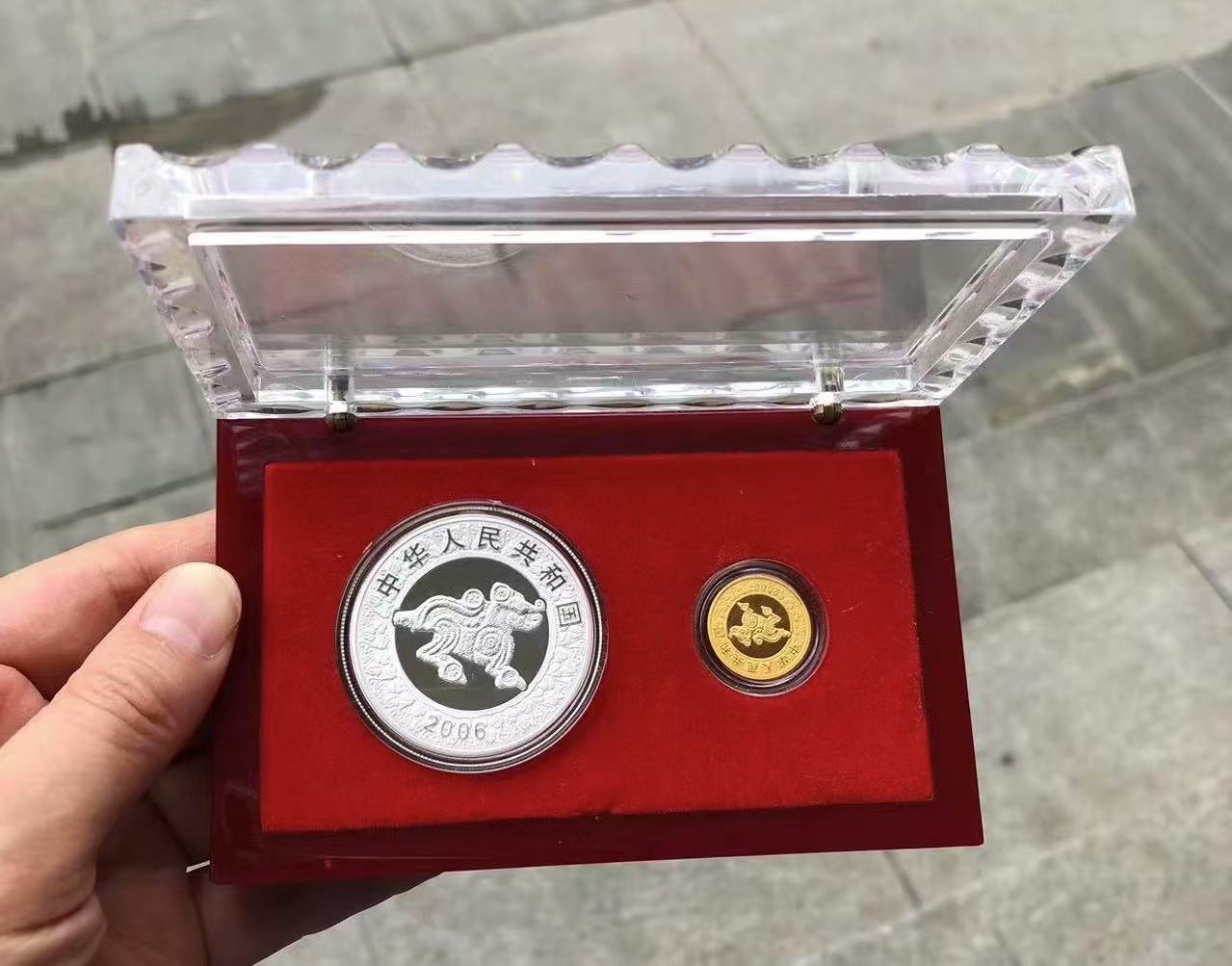 dvubb 图片点击可在新窗口打开查看