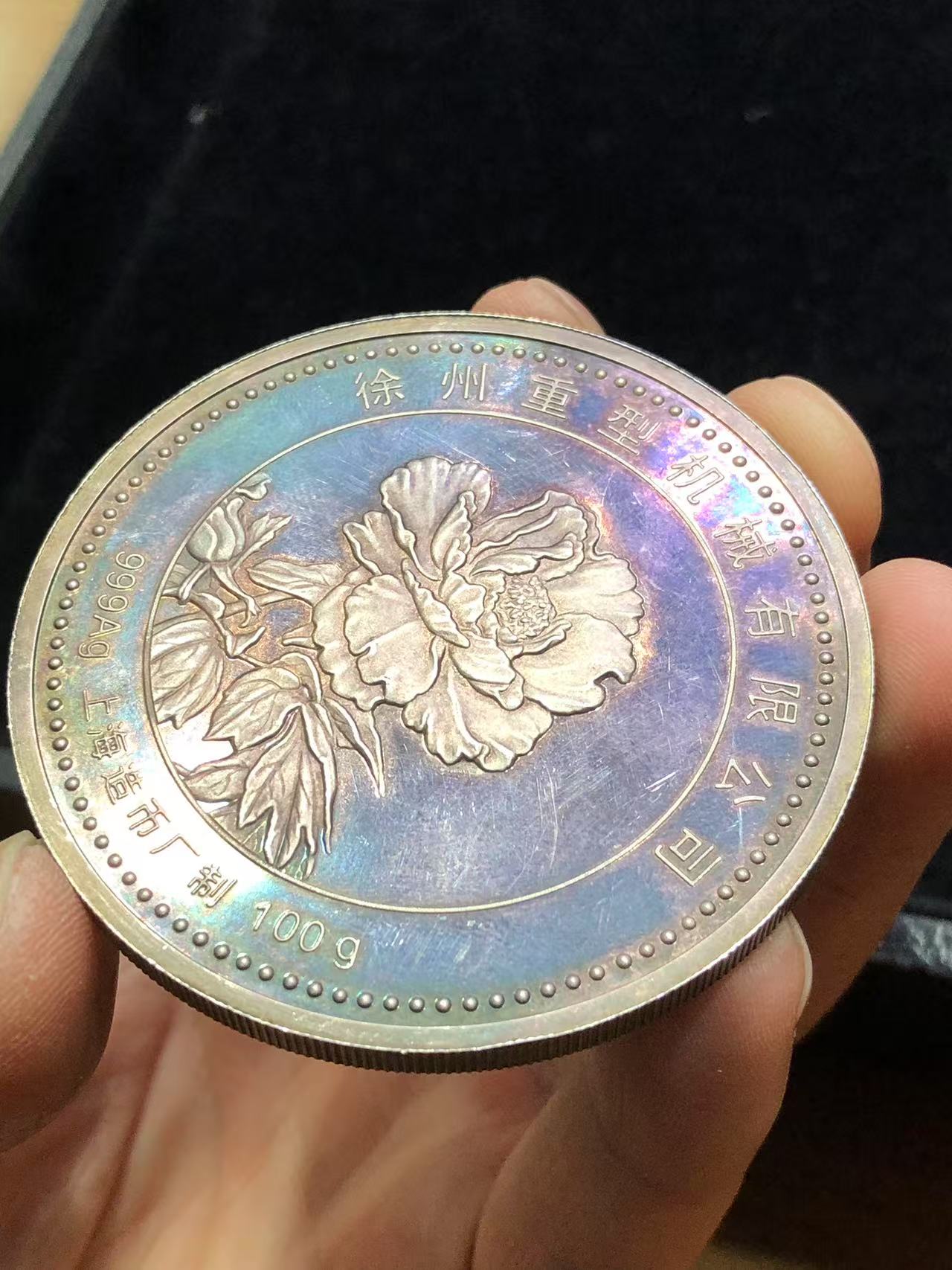 dvubb 图片点击可在新窗口打开查看