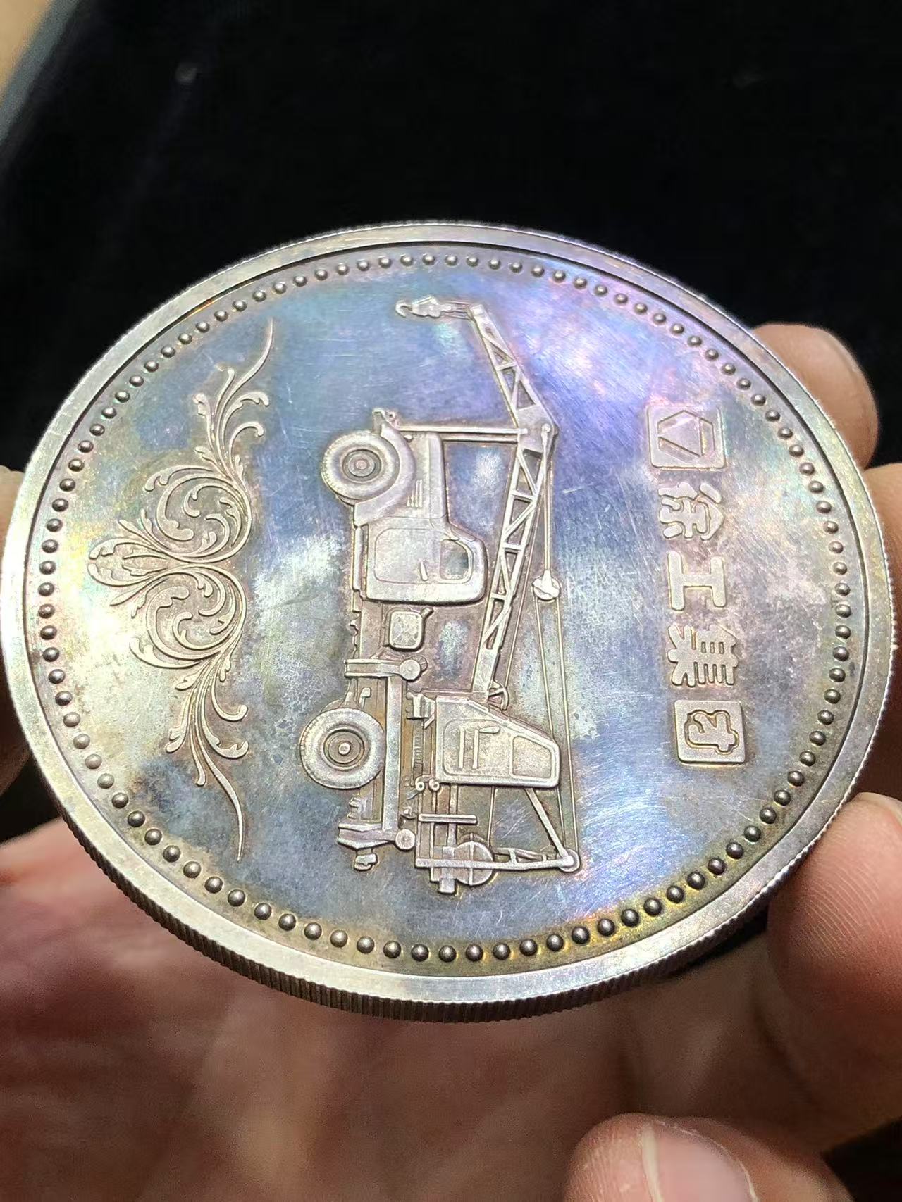 dvubb 图片点击可在新窗口打开查看