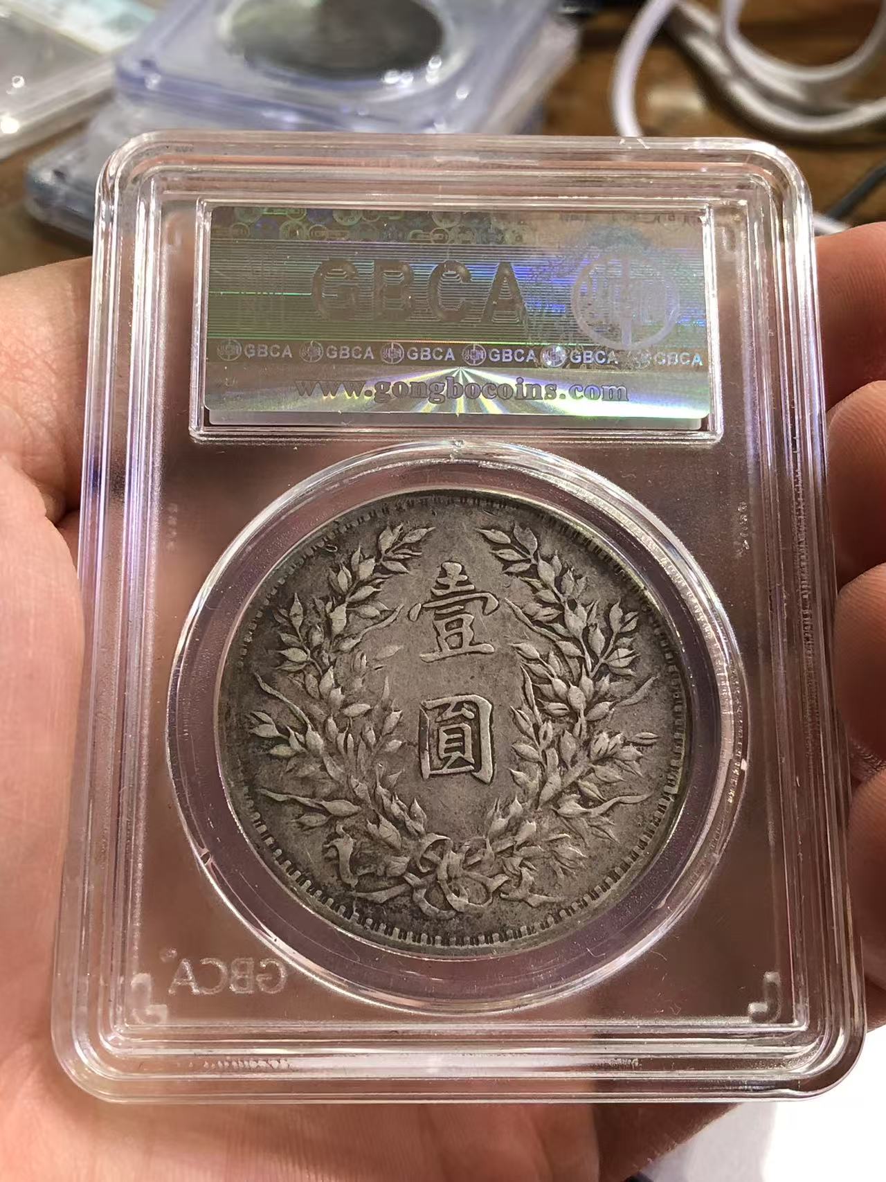 dvubb 图片点击可在新窗口打开查看
