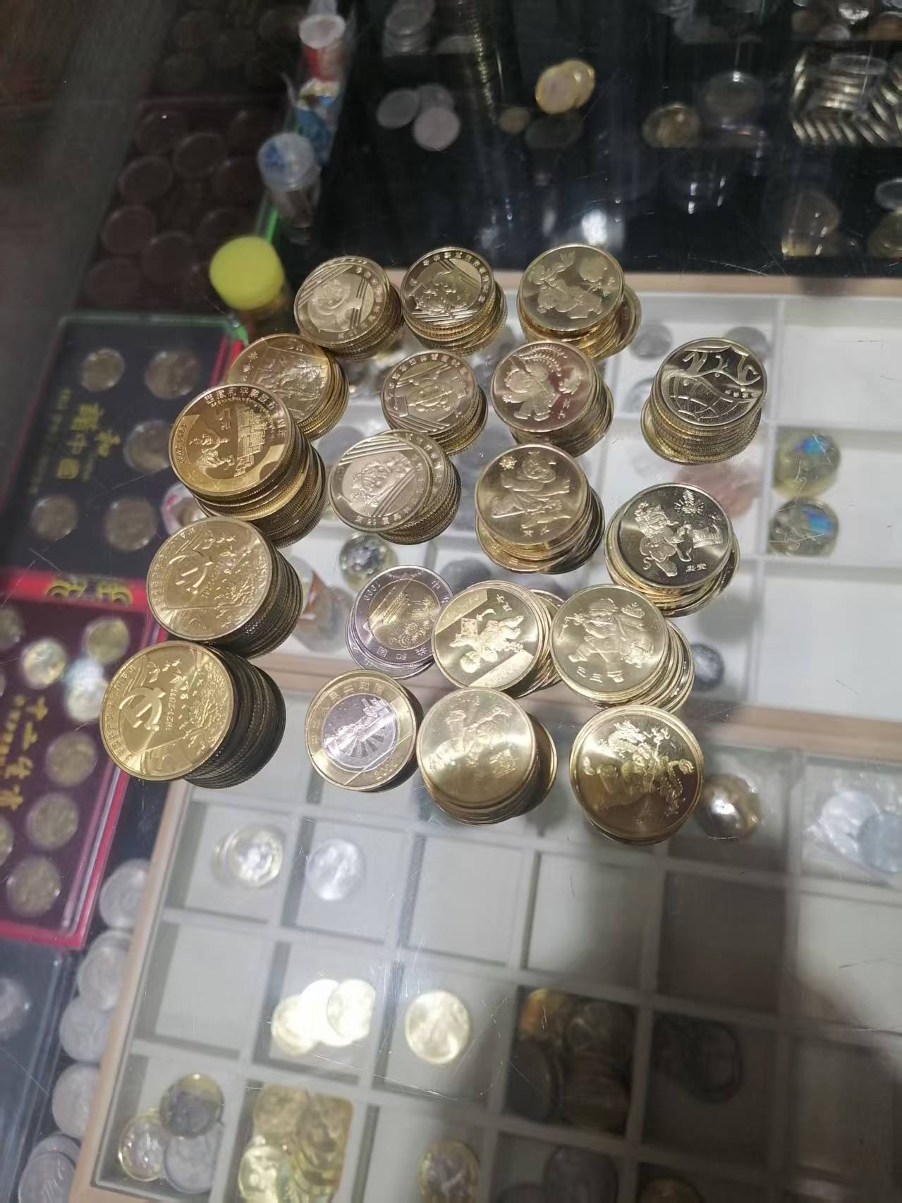 dvubb 图片点击可在新窗口打开查看