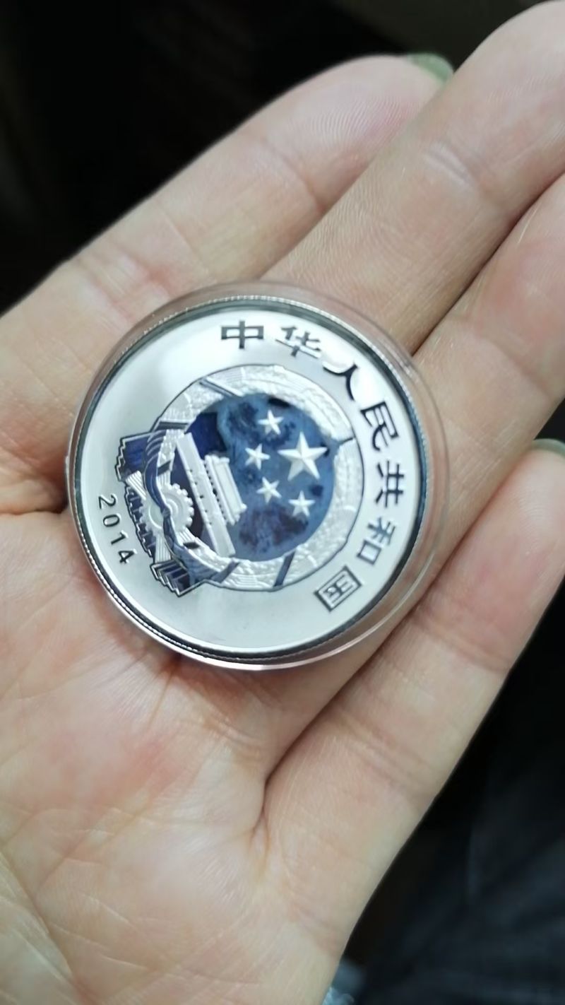 dvubb 图片点击可在新窗口打开查看