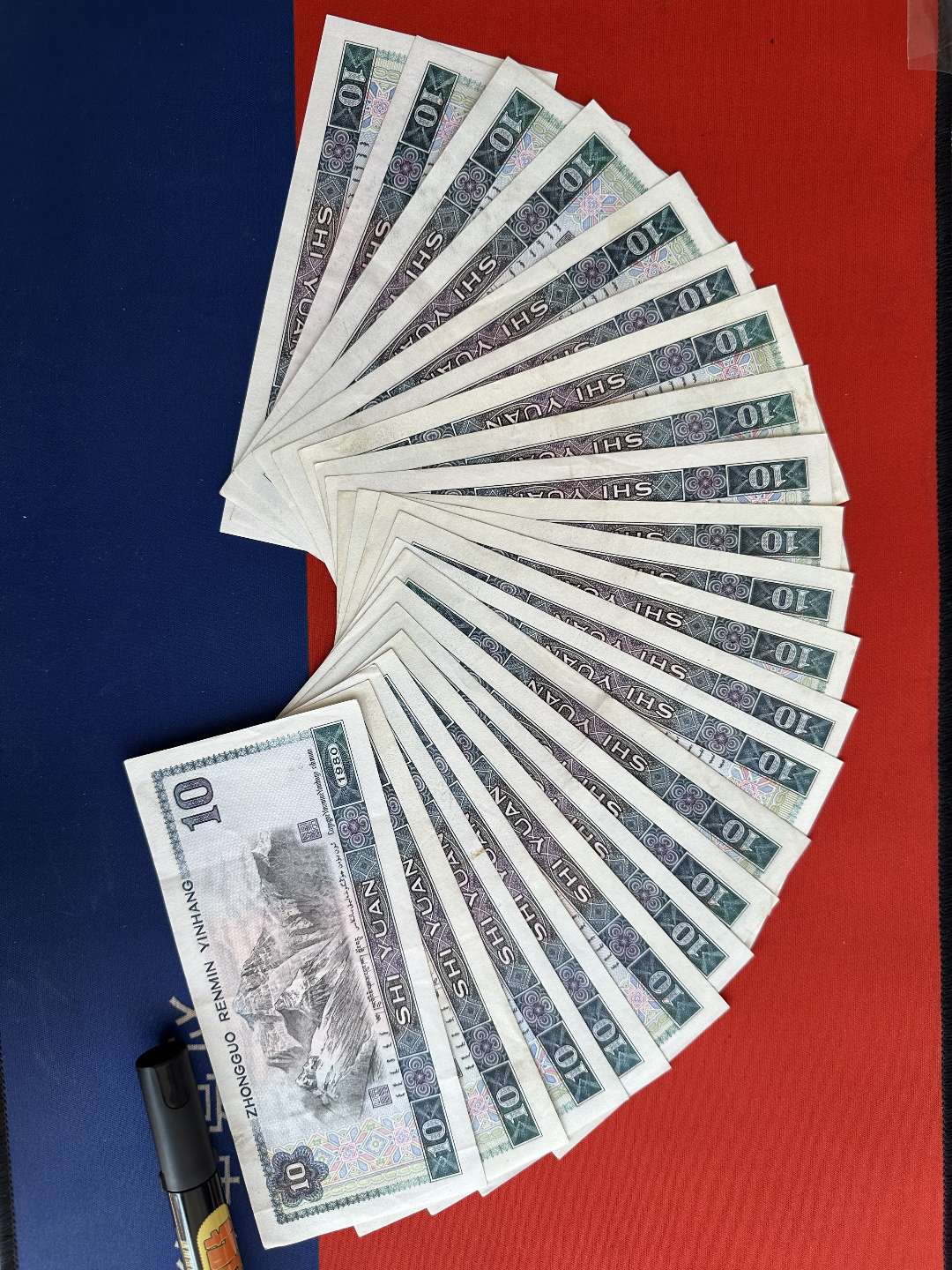 dvubb 图片点击可在新窗口打开查看