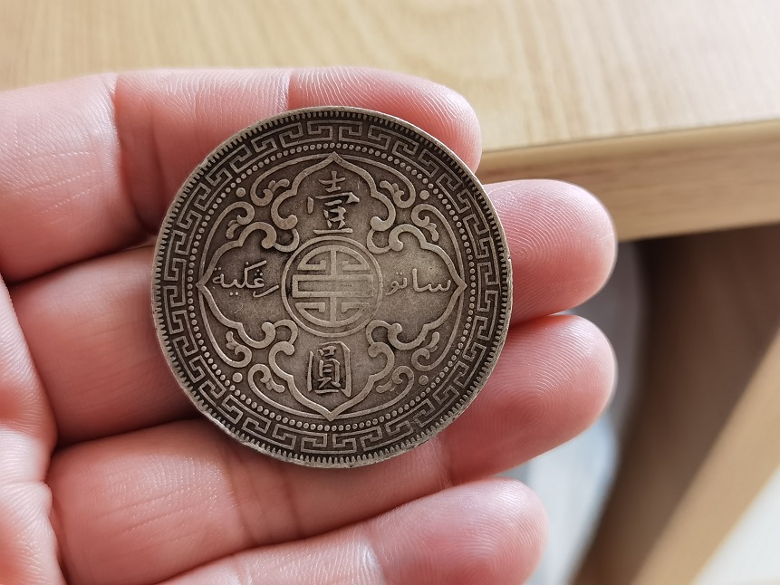 dvubb 图片点击可在新窗口打开查看