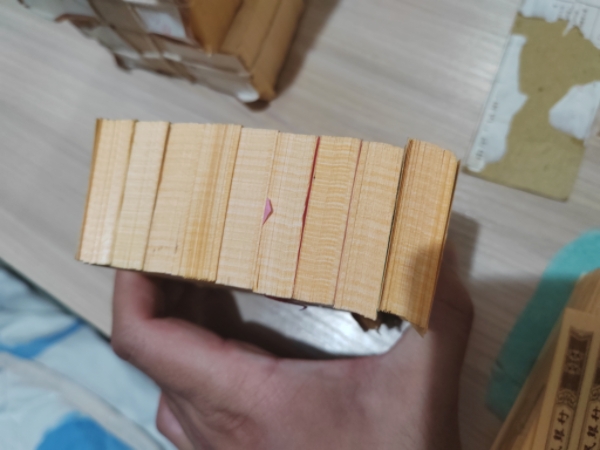 dvubb 图片点击可在新窗口打开查看