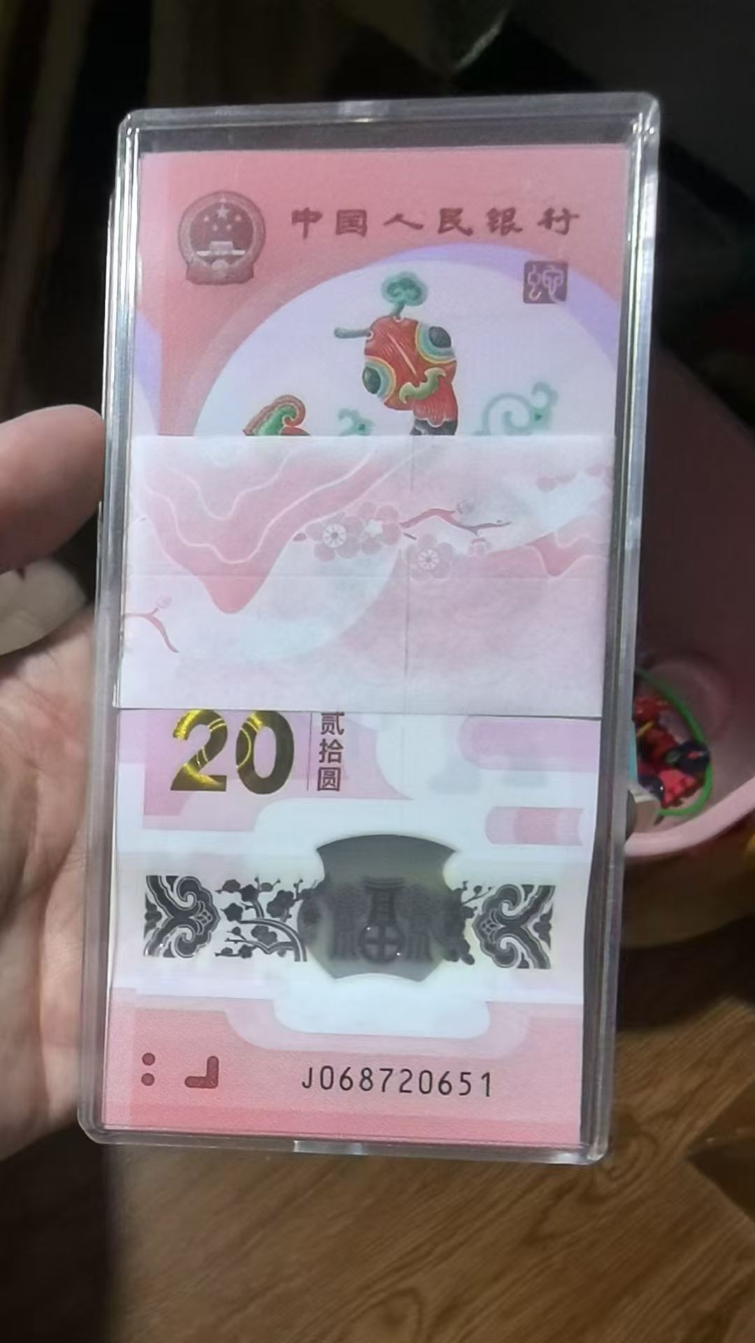 dvubb 图片点击可在新窗口打开查看