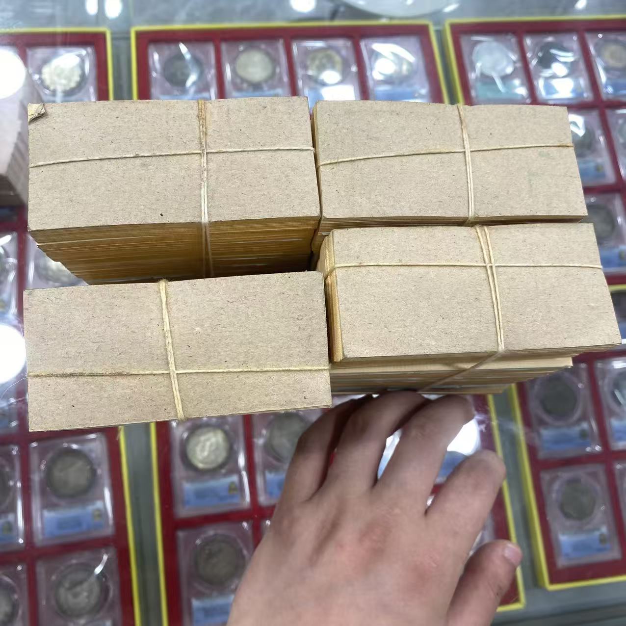 dvubb 图片点击可在新窗口打开查看