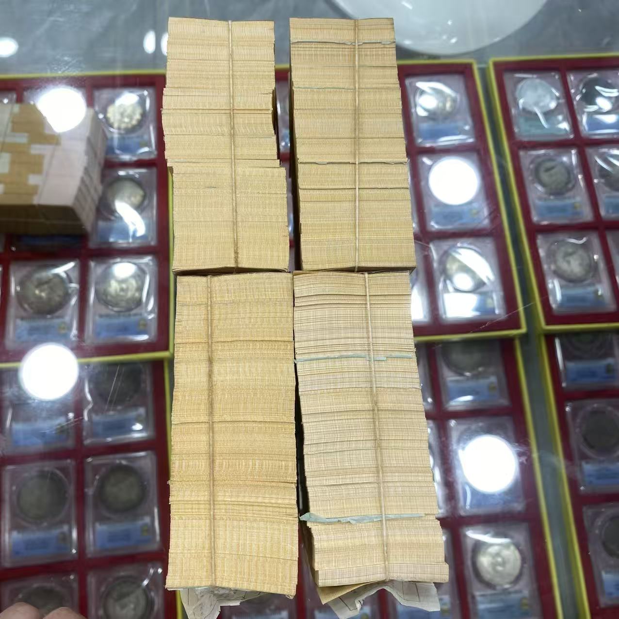dvubb 图片点击可在新窗口打开查看