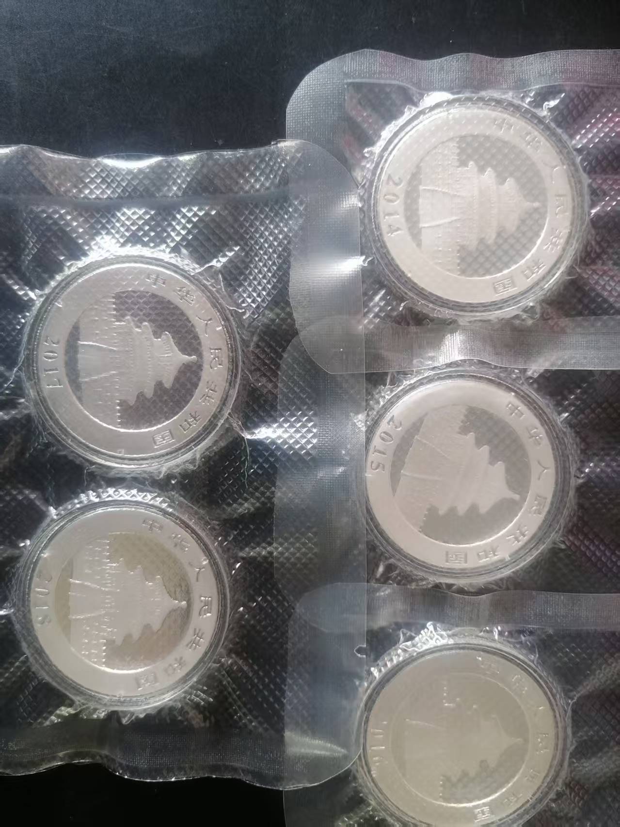 dvubb 图片点击可在新窗口打开查看