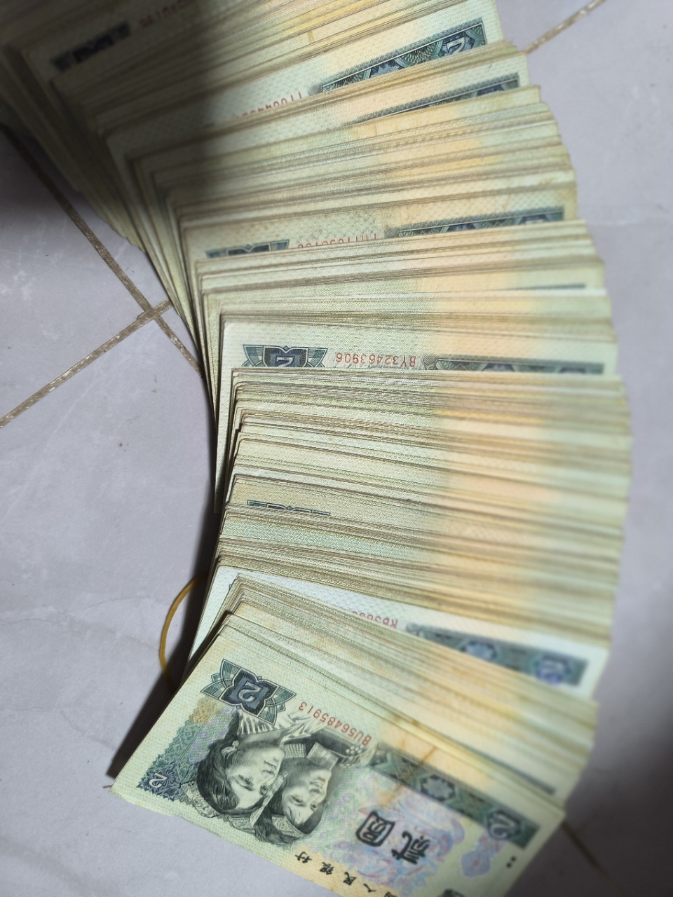 dvubb 图片点击可在新窗口打开查看