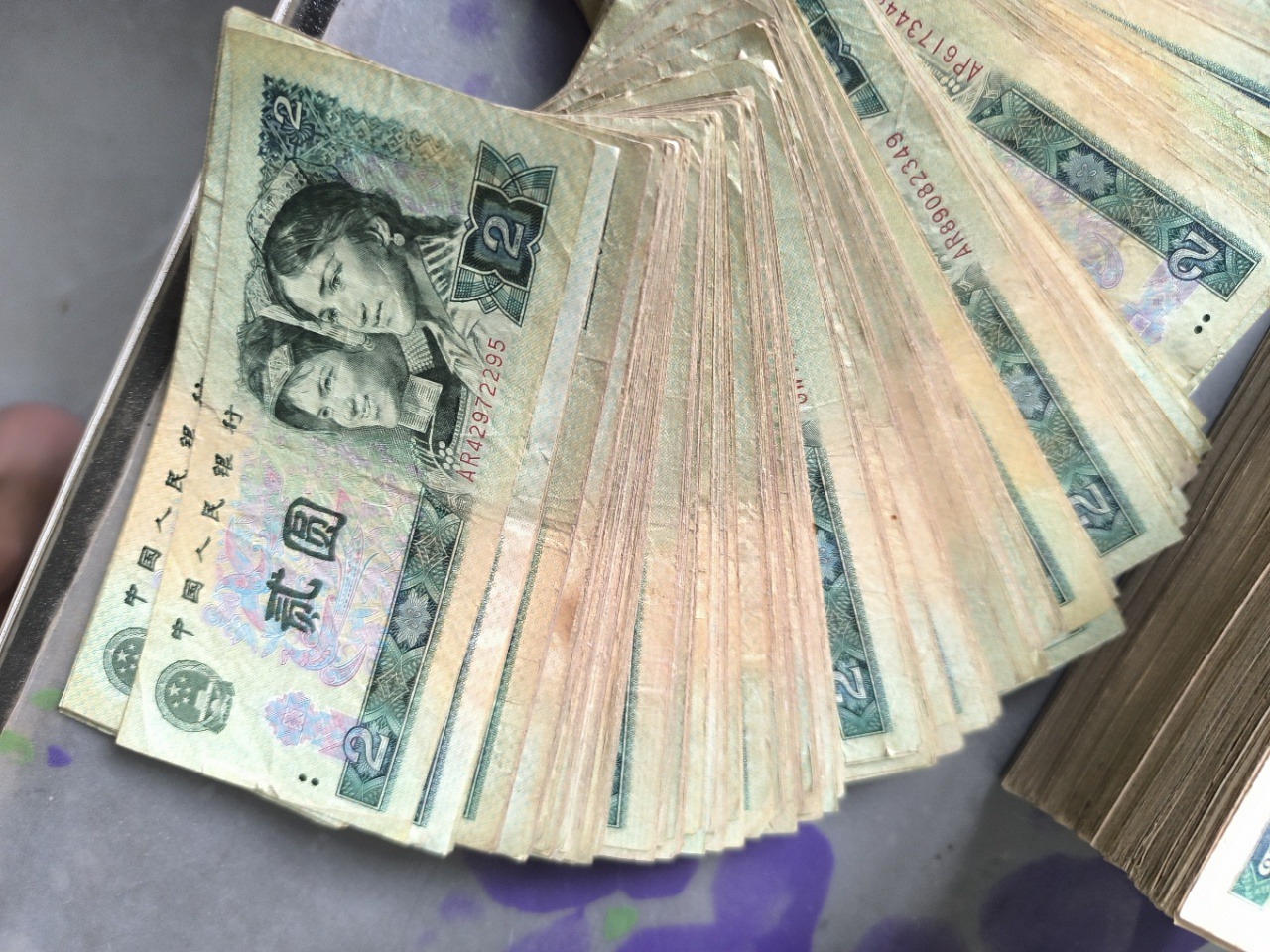 dvubb 图片点击可在新窗口打开查看