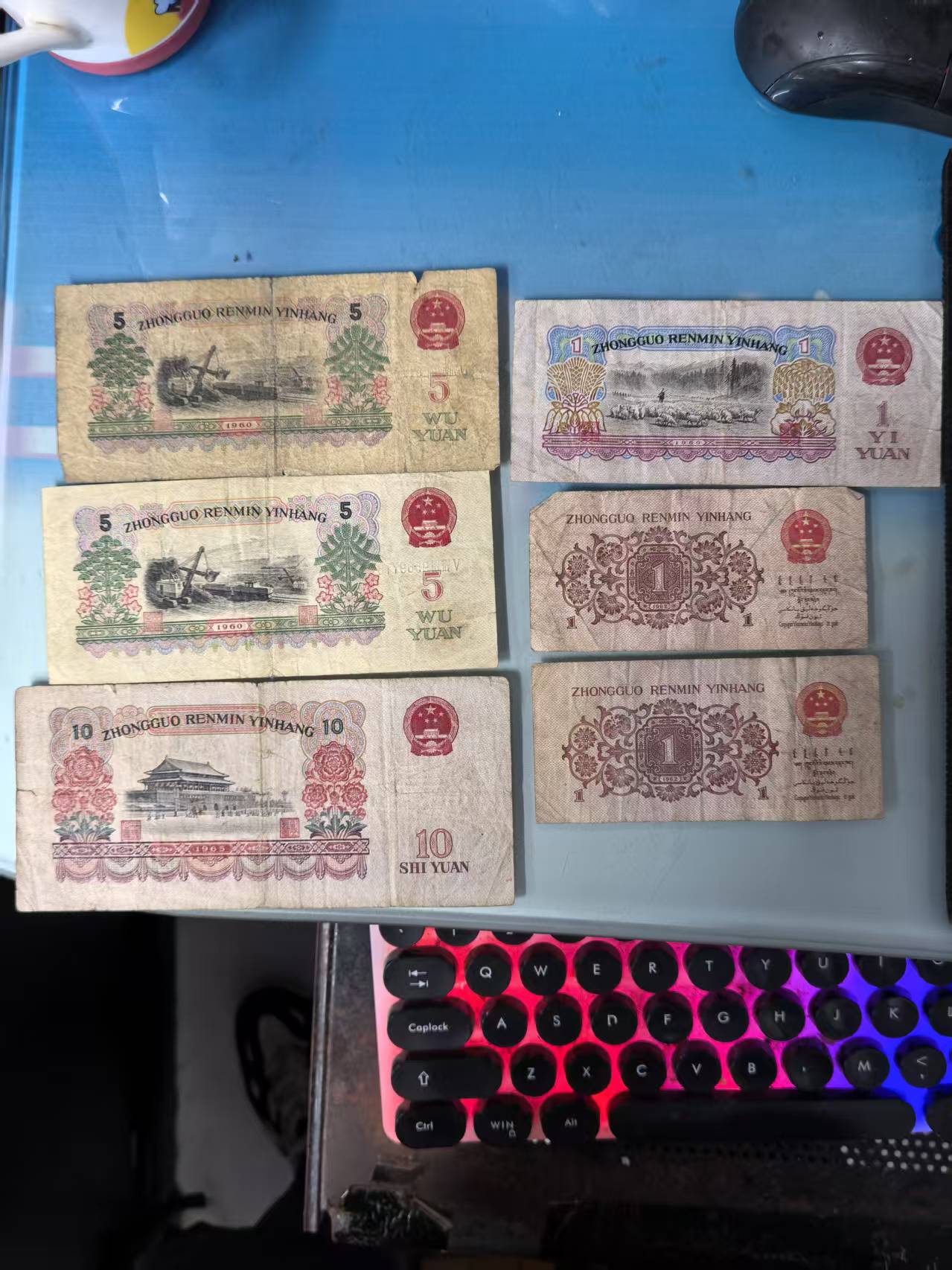 dvubb 图片点击可在新窗口打开查看