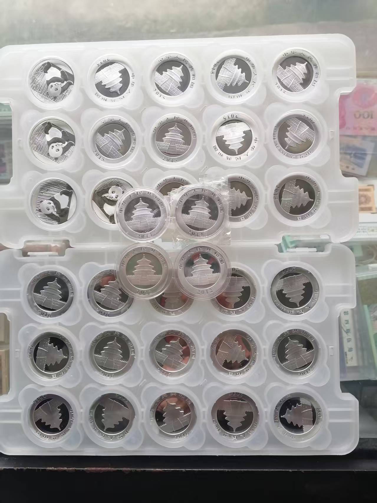 dvubb 图片点击可在新窗口打开查看