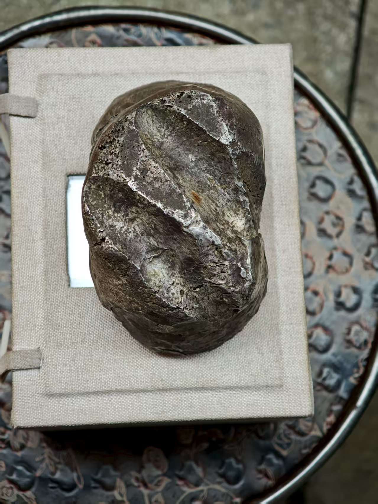 dvubb 图片点击可在新窗口打开查看