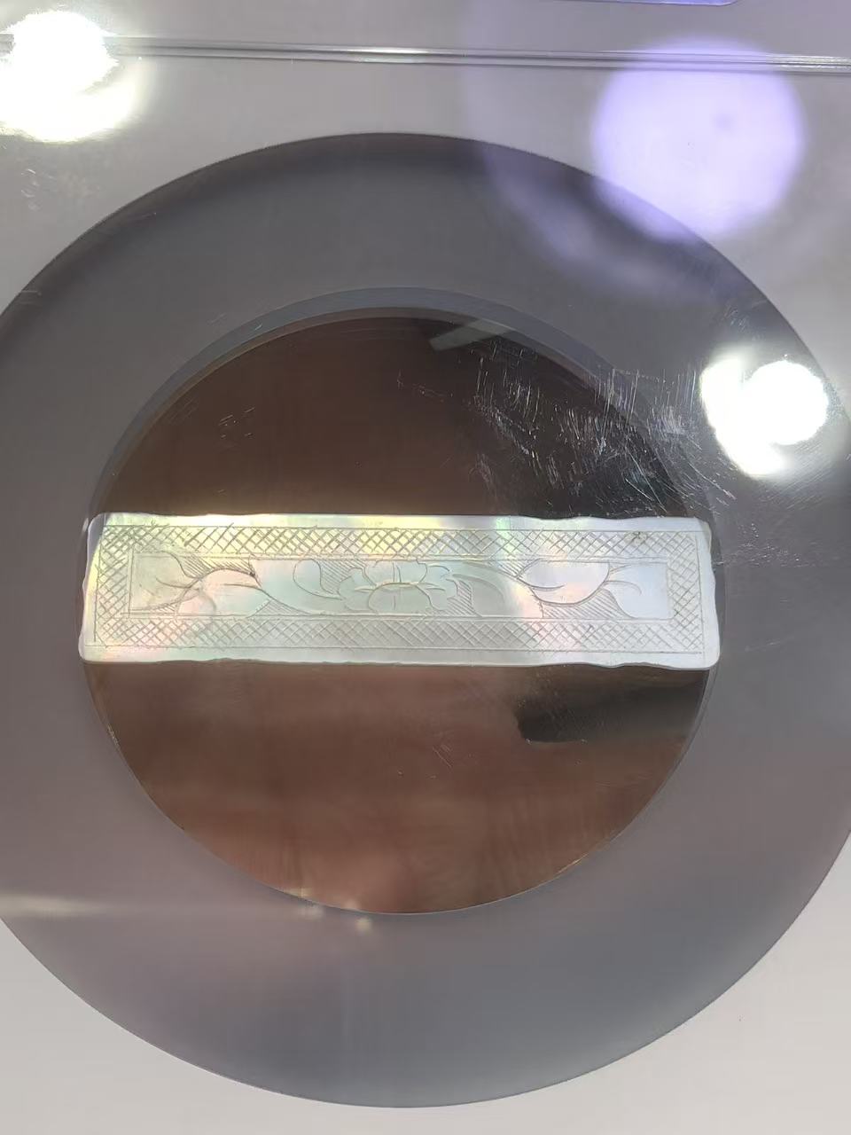 dvubb 图片点击可在新窗口打开查看