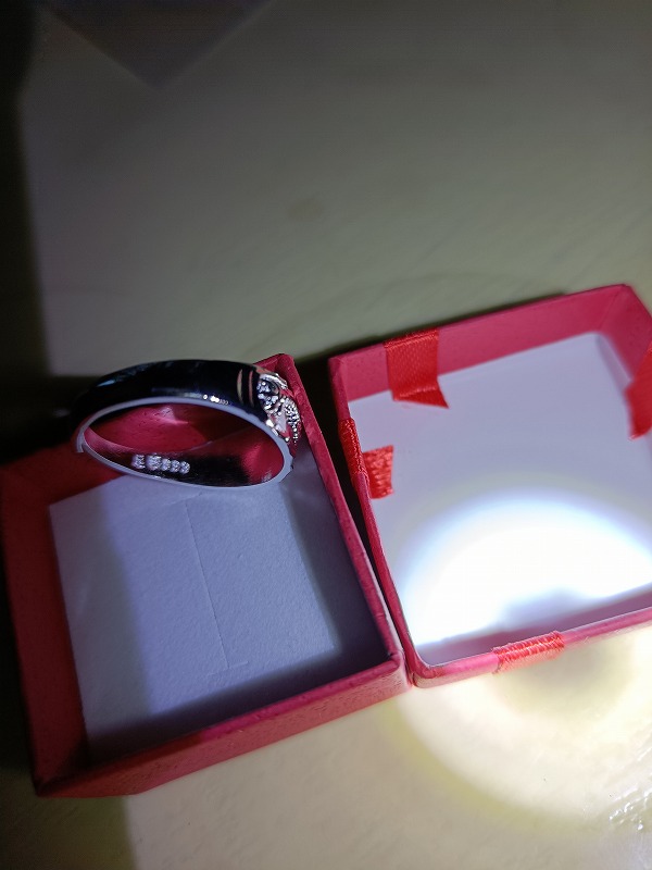 dvubb 图片点击可在新窗口打开查看