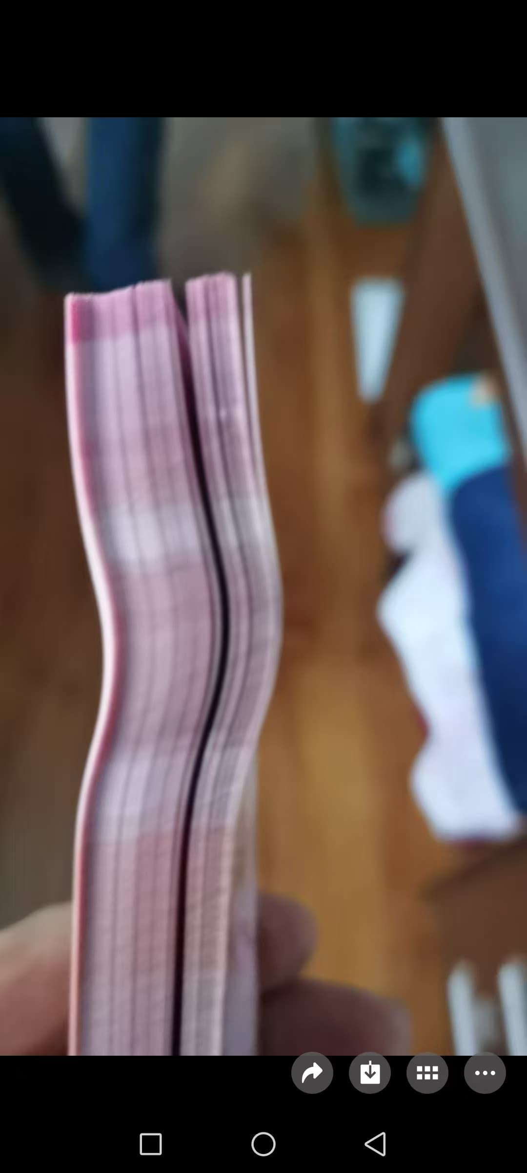 dvubb 图片点击可在新窗口打开查看