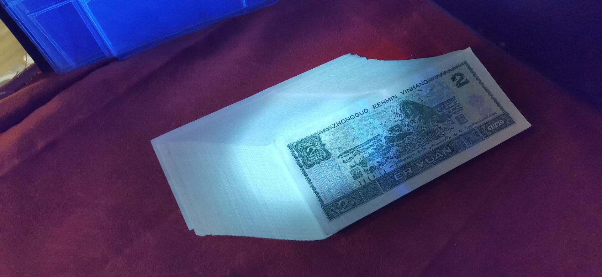 dvubb 图片点击可在新窗口打开查看