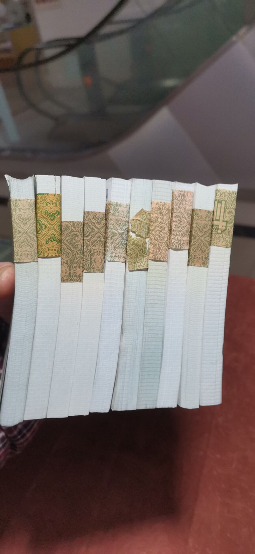 dvubb 图片点击可在新窗口打开查看