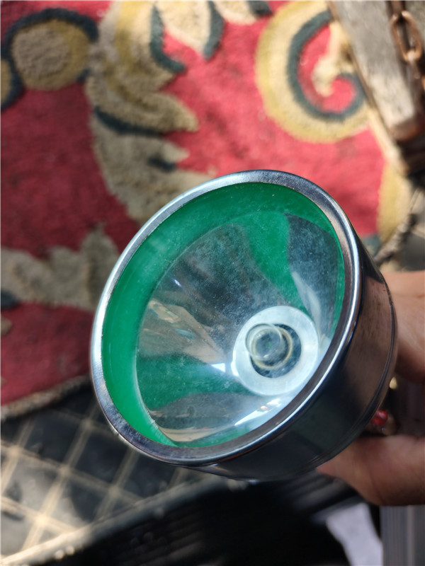 dvubb 图片点击可在新窗口打开查看