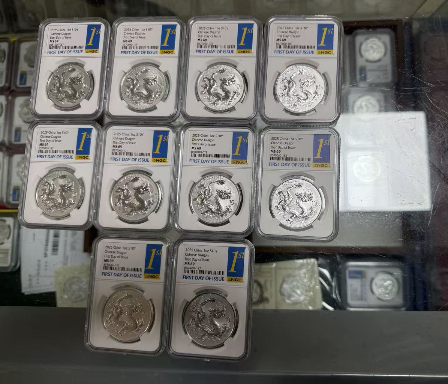 dvubb 图片点击可在新窗口打开查看