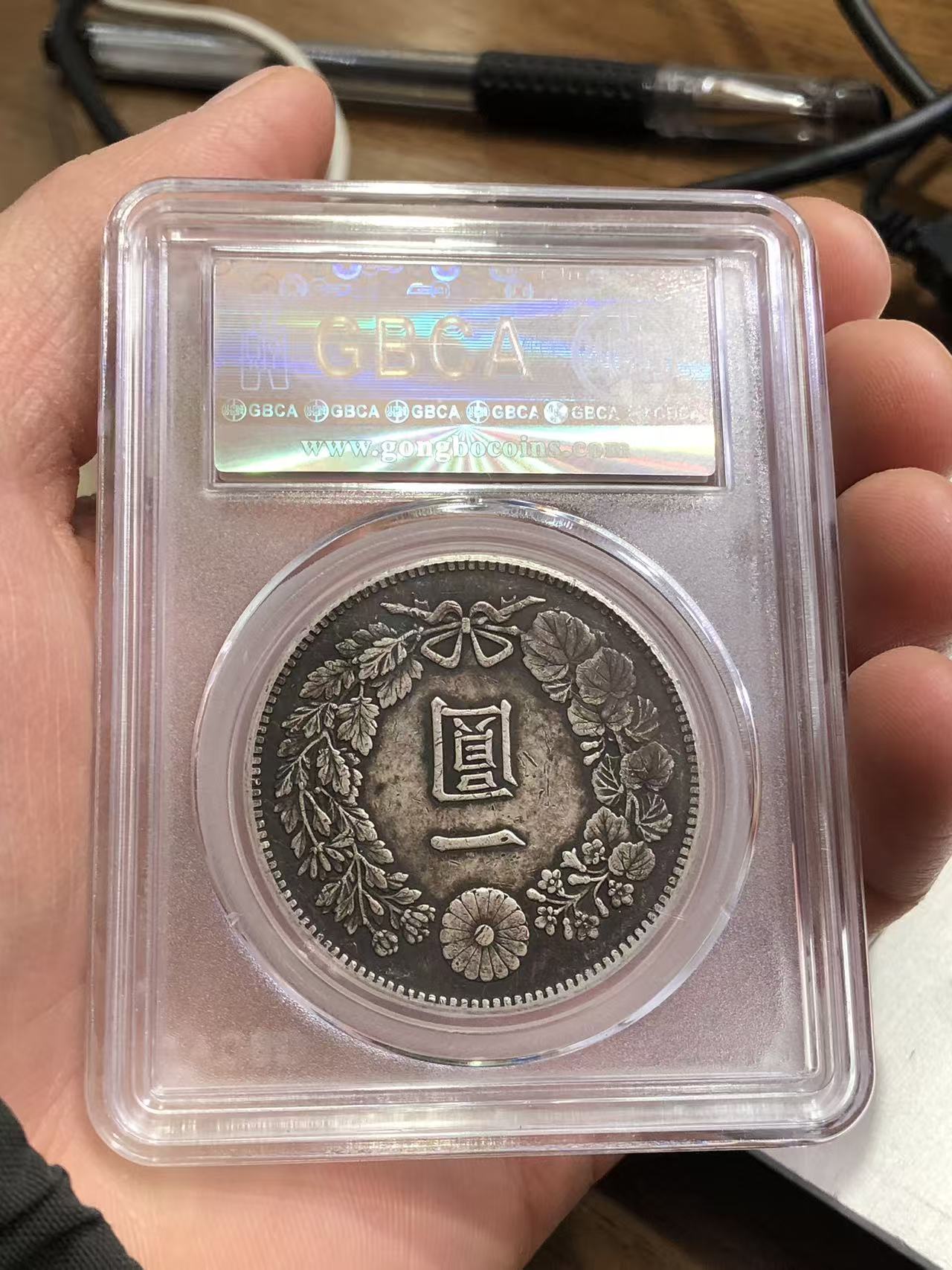 dvubb 图片点击可在新窗口打开查看