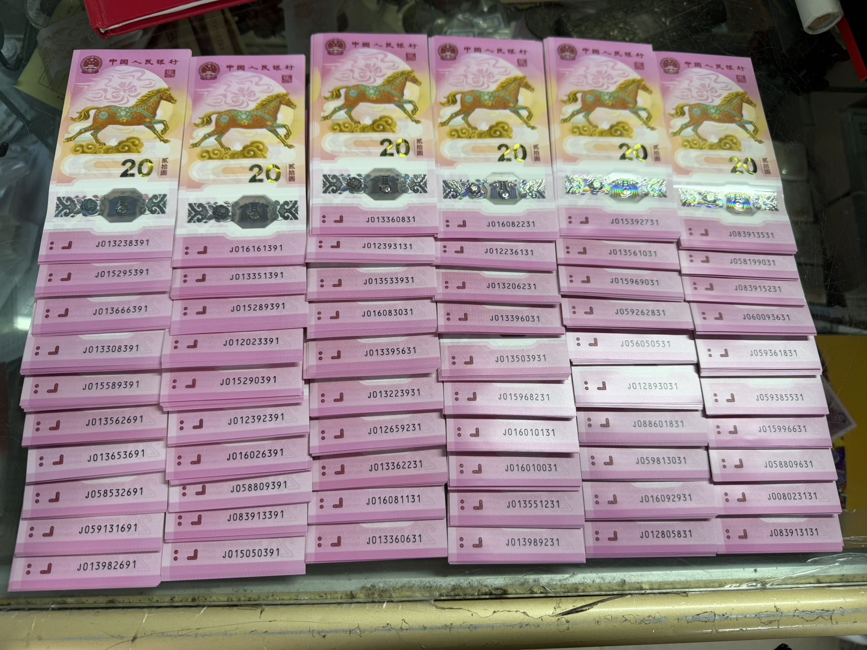 dvubb 图片点击可在新窗口打开查看