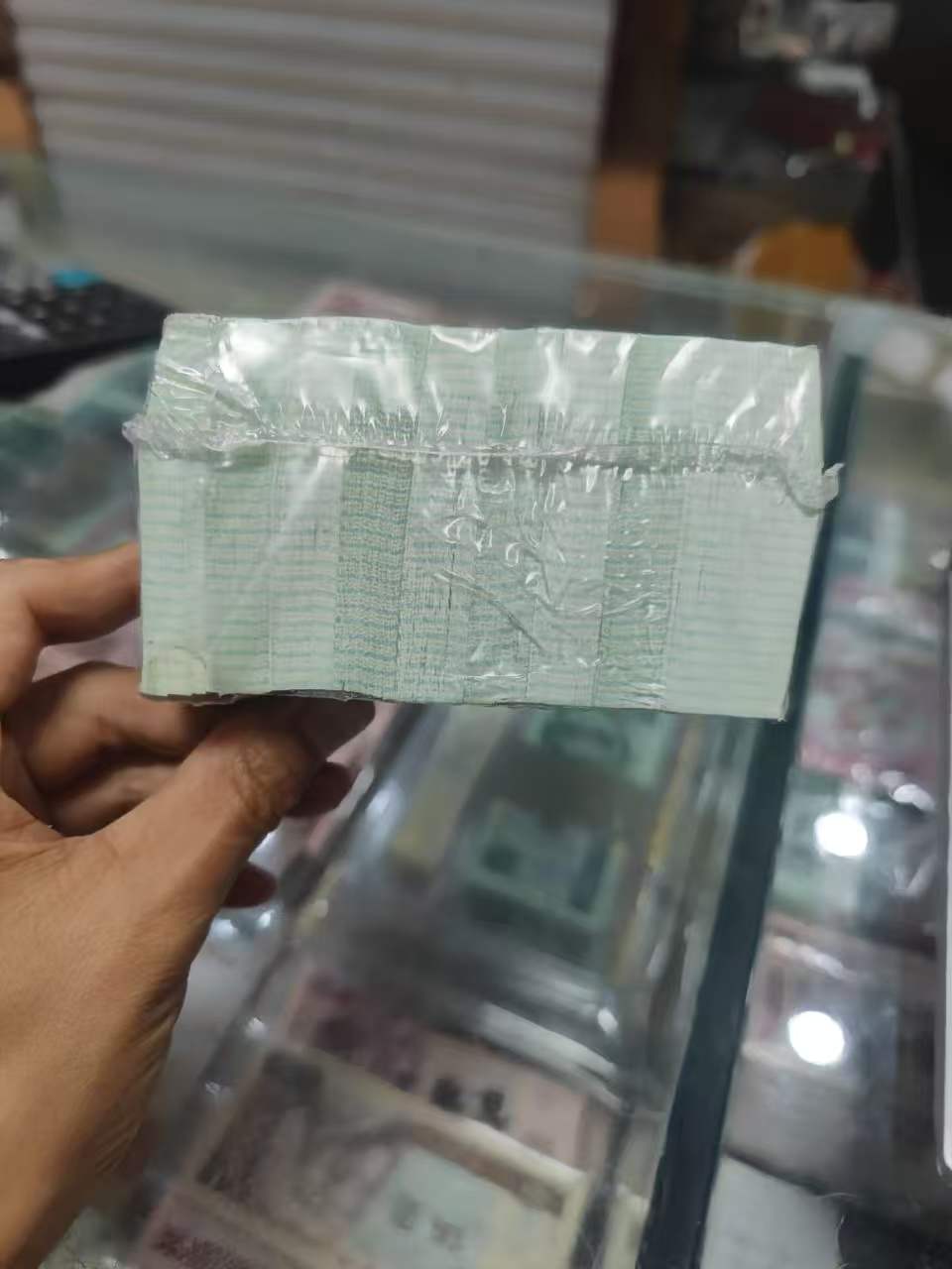 dvubb 图片点击可在新窗口打开查看