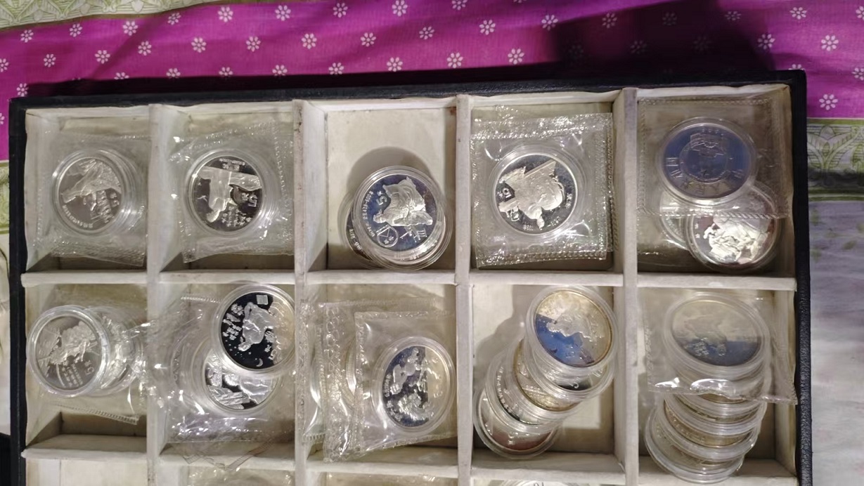 dvubb 图片点击可在新窗口打开查看