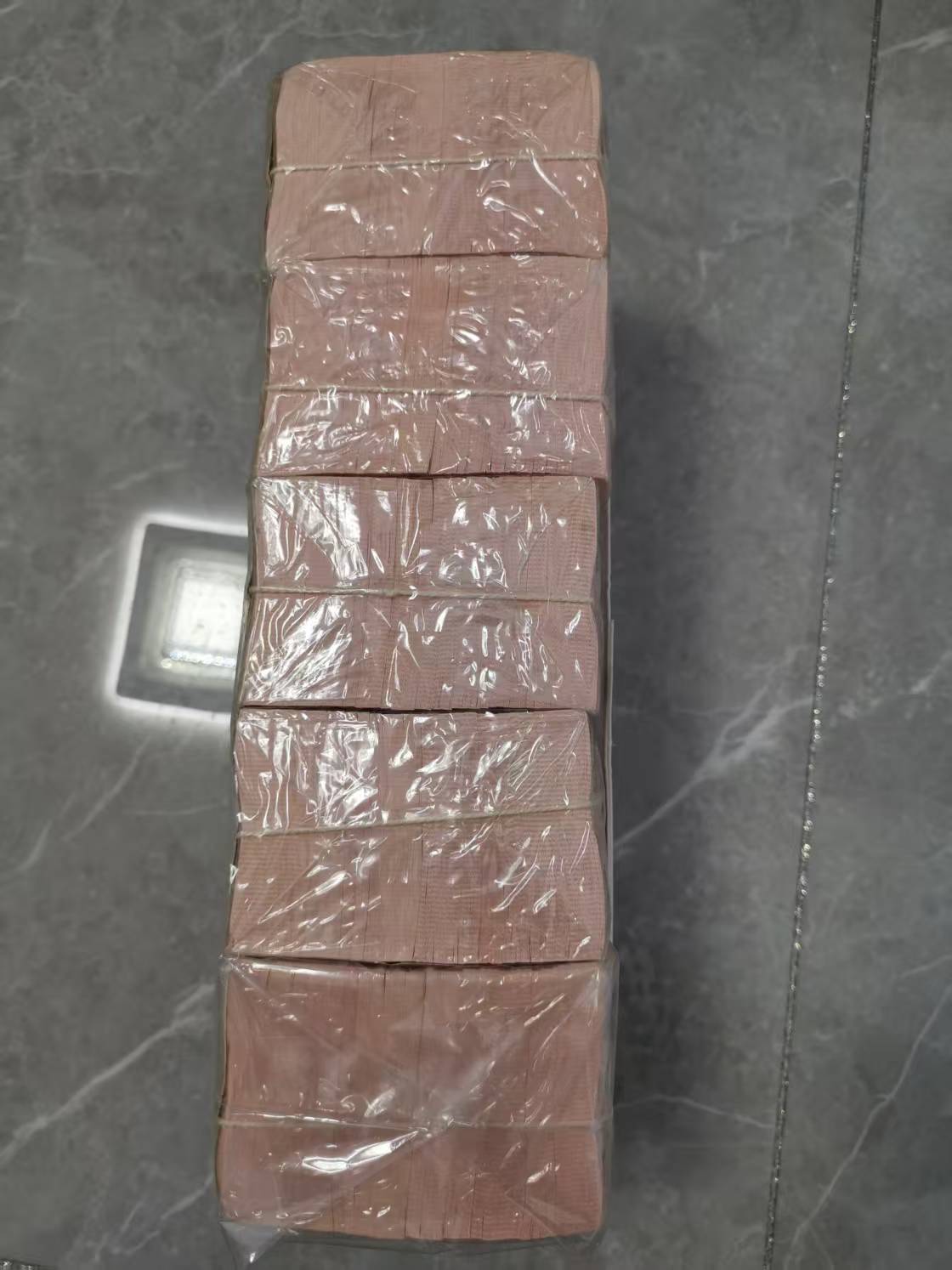 dvubb 图片点击可在新窗口打开查看