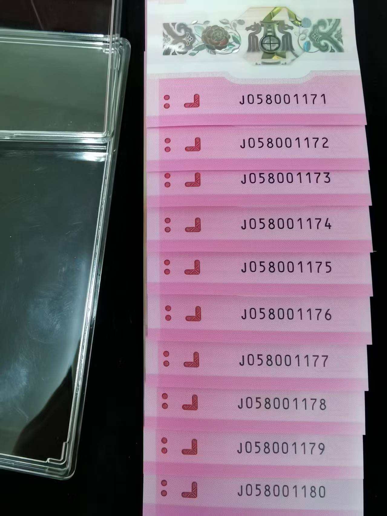 dvubb 图片点击可在新窗口打开查看