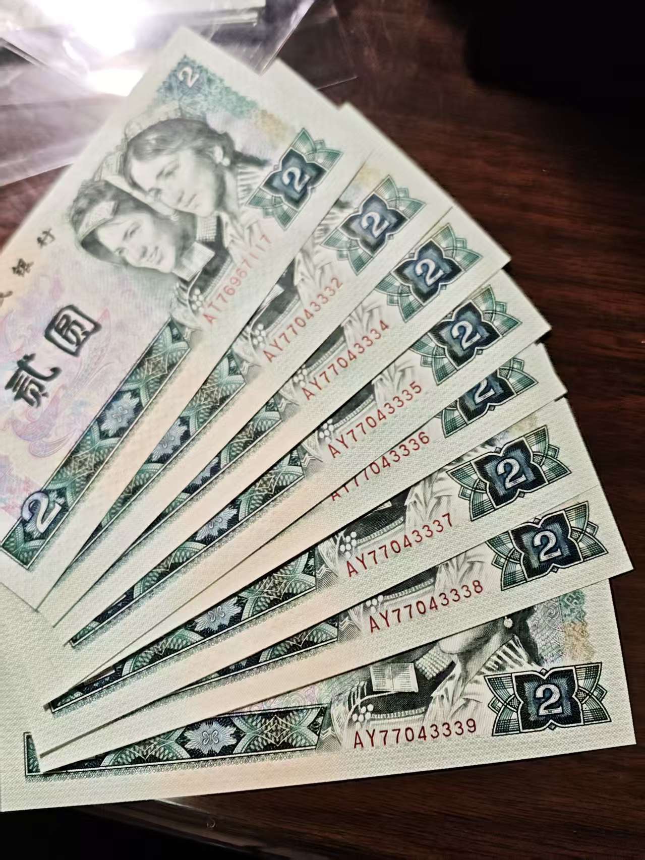 dvubb 图片点击可在新窗口打开查看