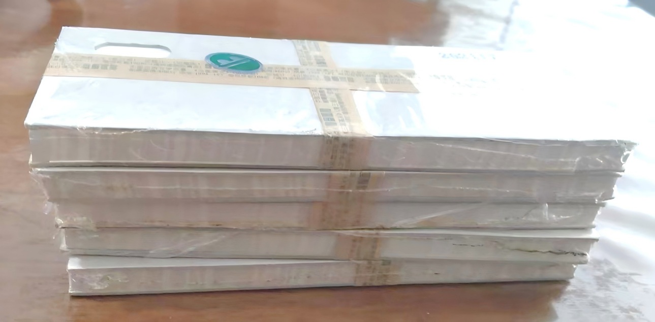 dvubb 图片点击可在新窗口打开查看