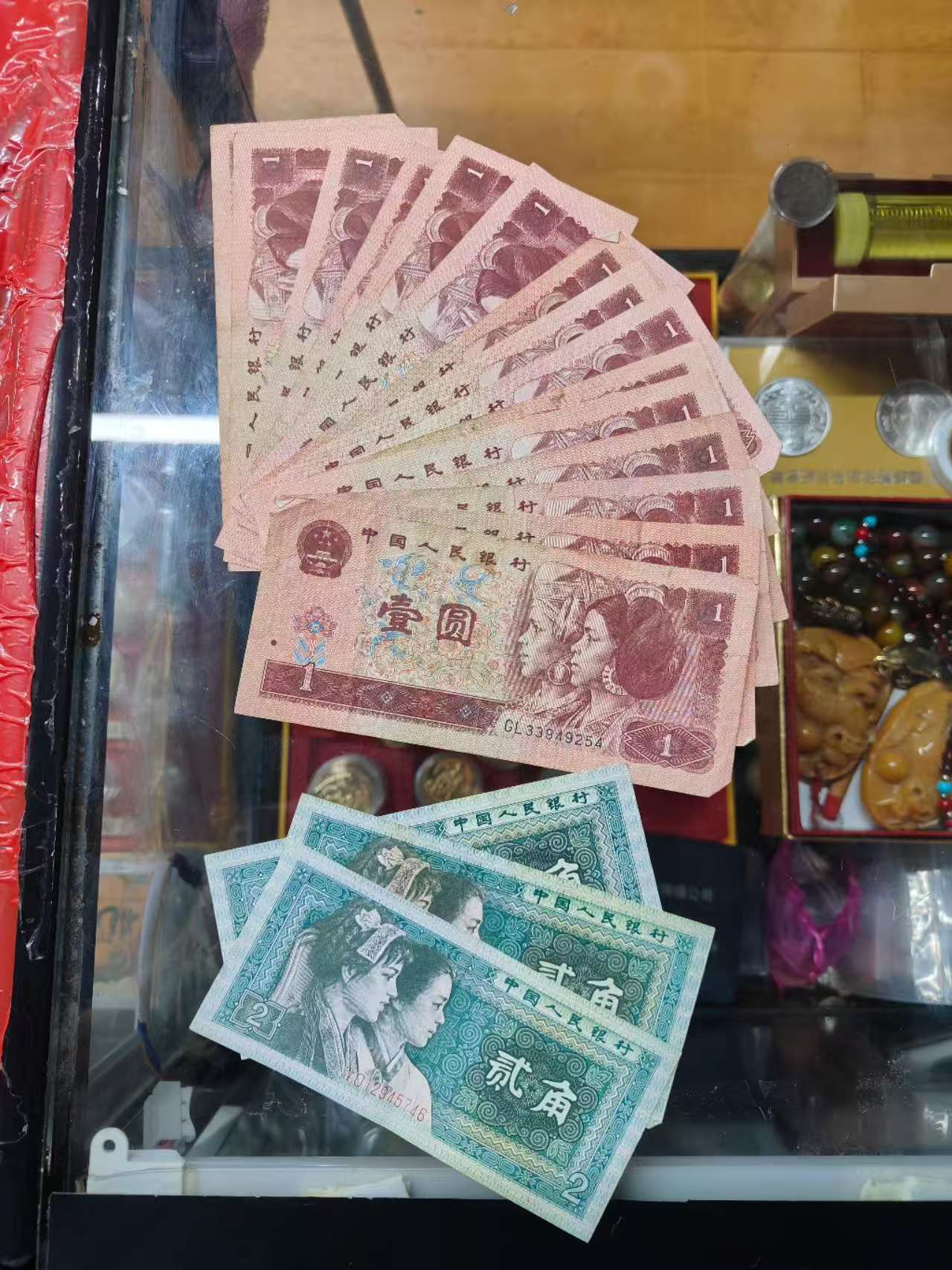 dvubb 图片点击可在新窗口打开查看