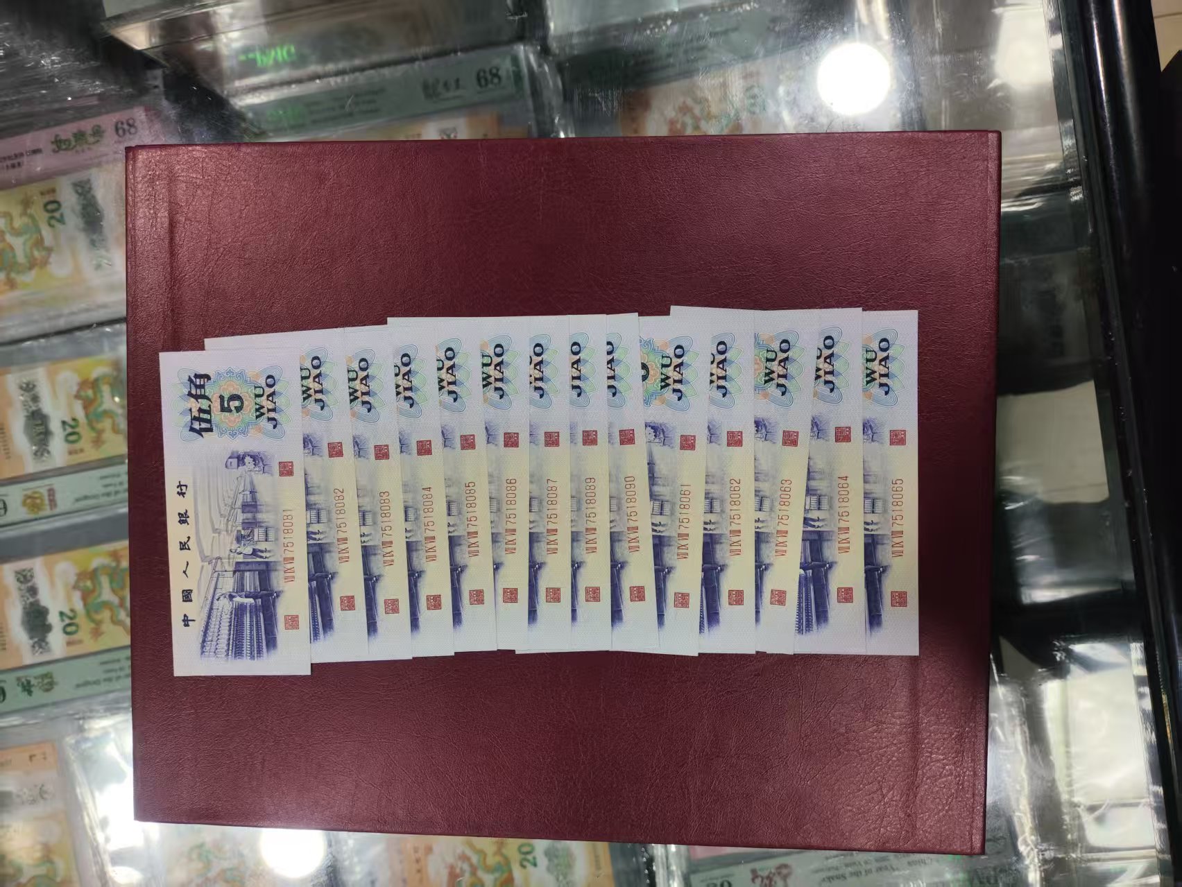 dvubb 图片点击可在新窗口打开查看