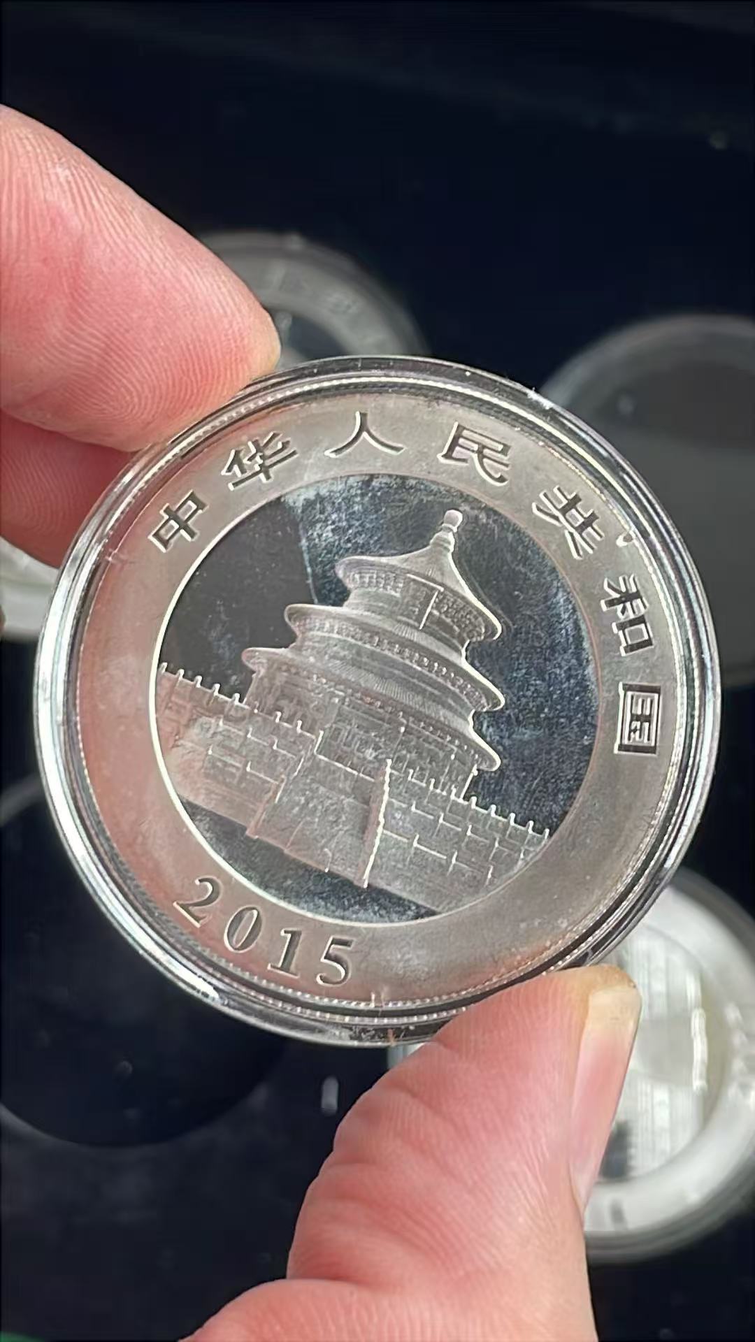 dvubb 图片点击可在新窗口打开查看