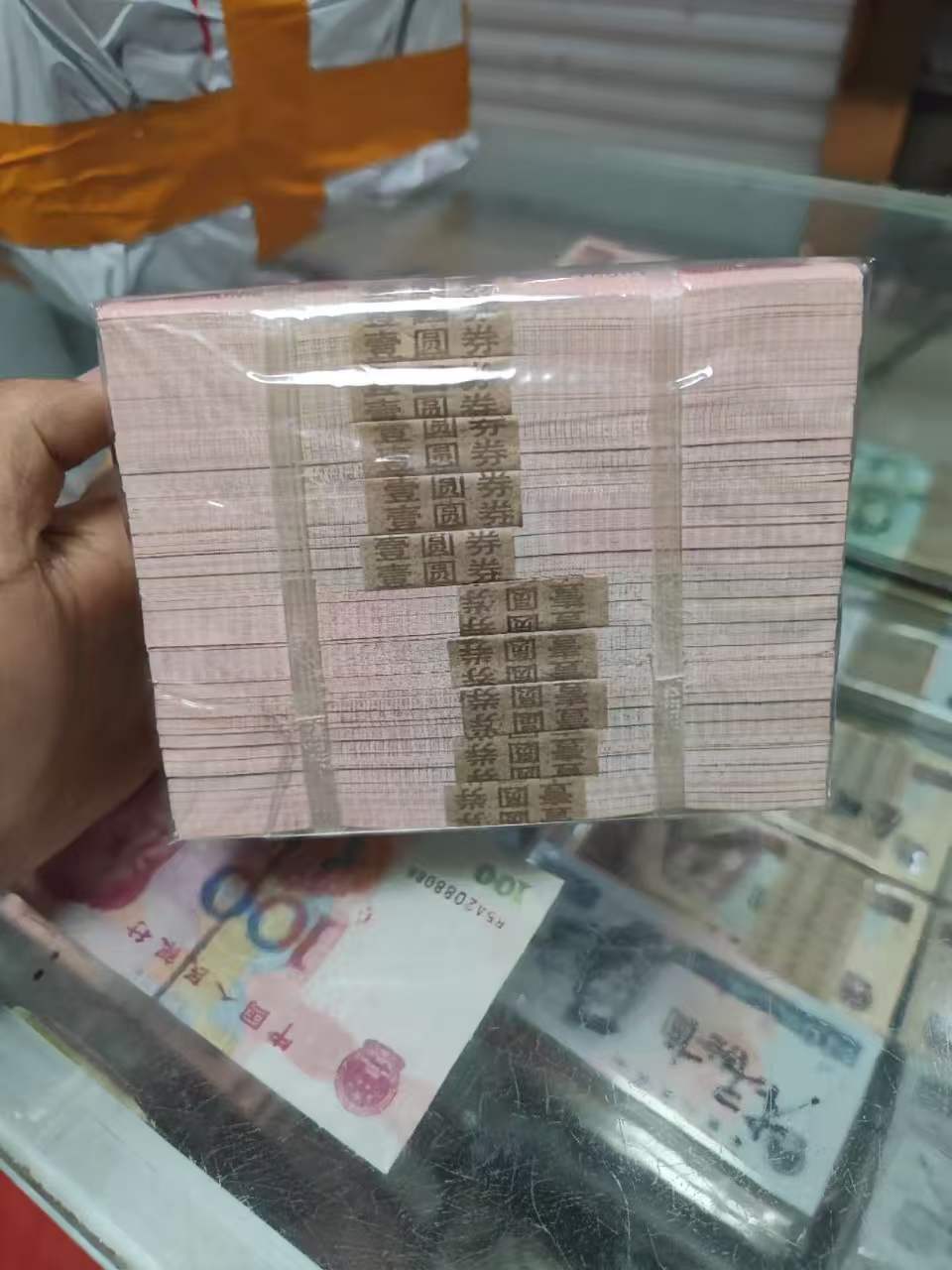 dvubb 图片点击可在新窗口打开查看