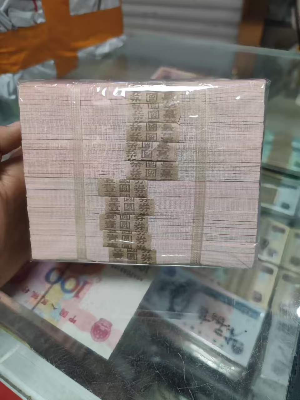 dvubb 图片点击可在新窗口打开查看