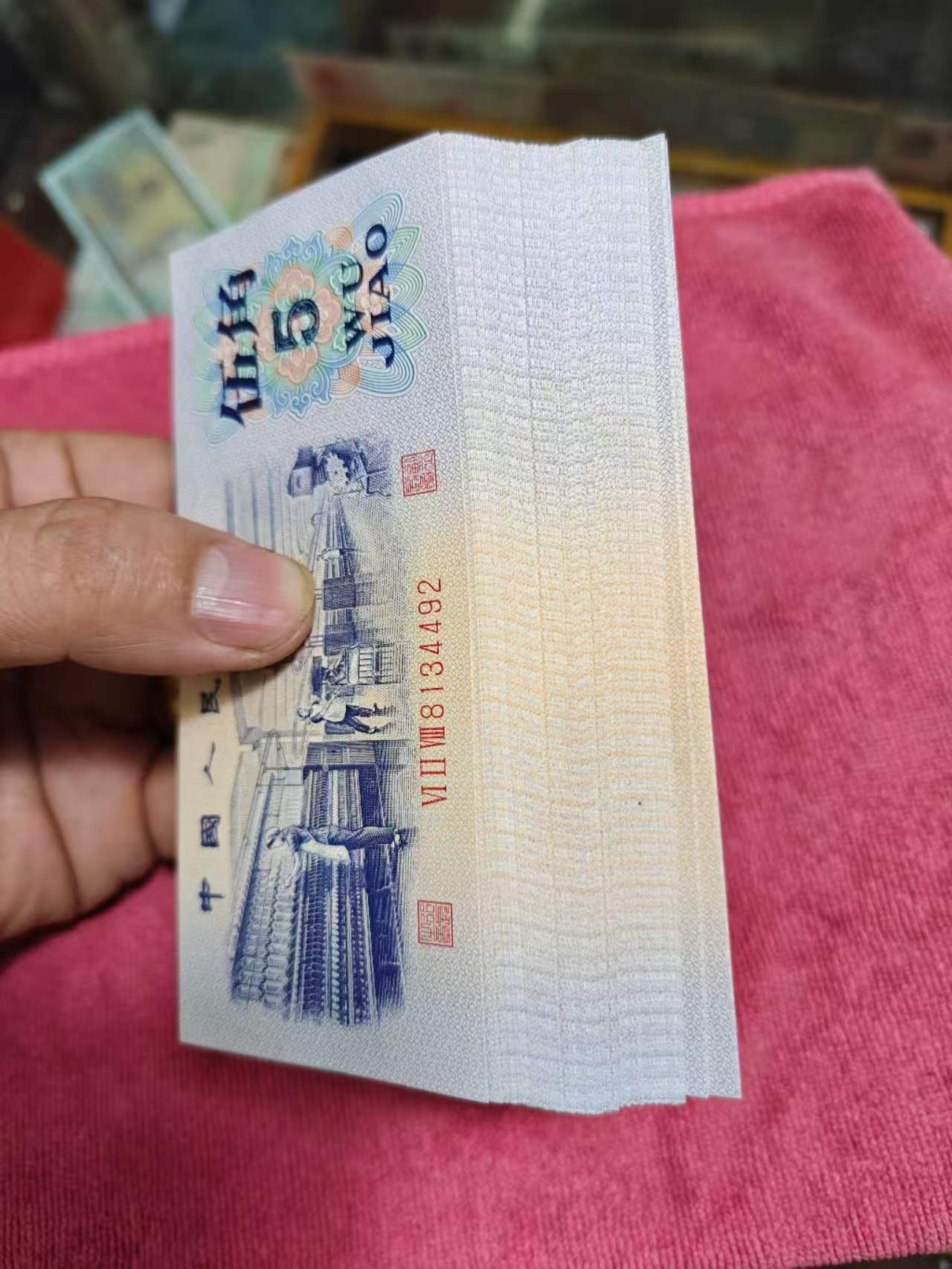 dvubb 图片点击可在新窗口打开查看